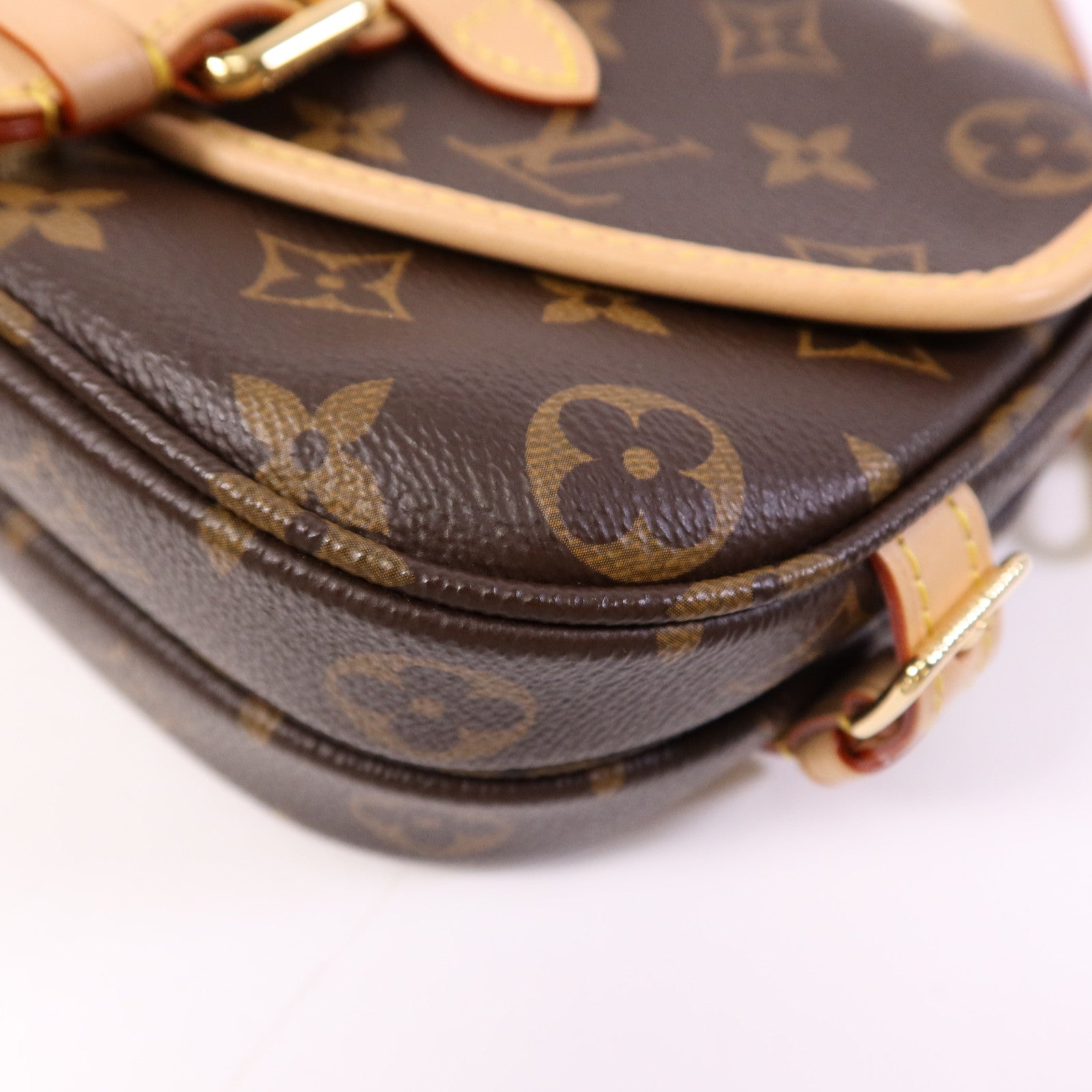 LOUIS VUITTON Monogram Saumur BB金扣手挽肩背兩用袋