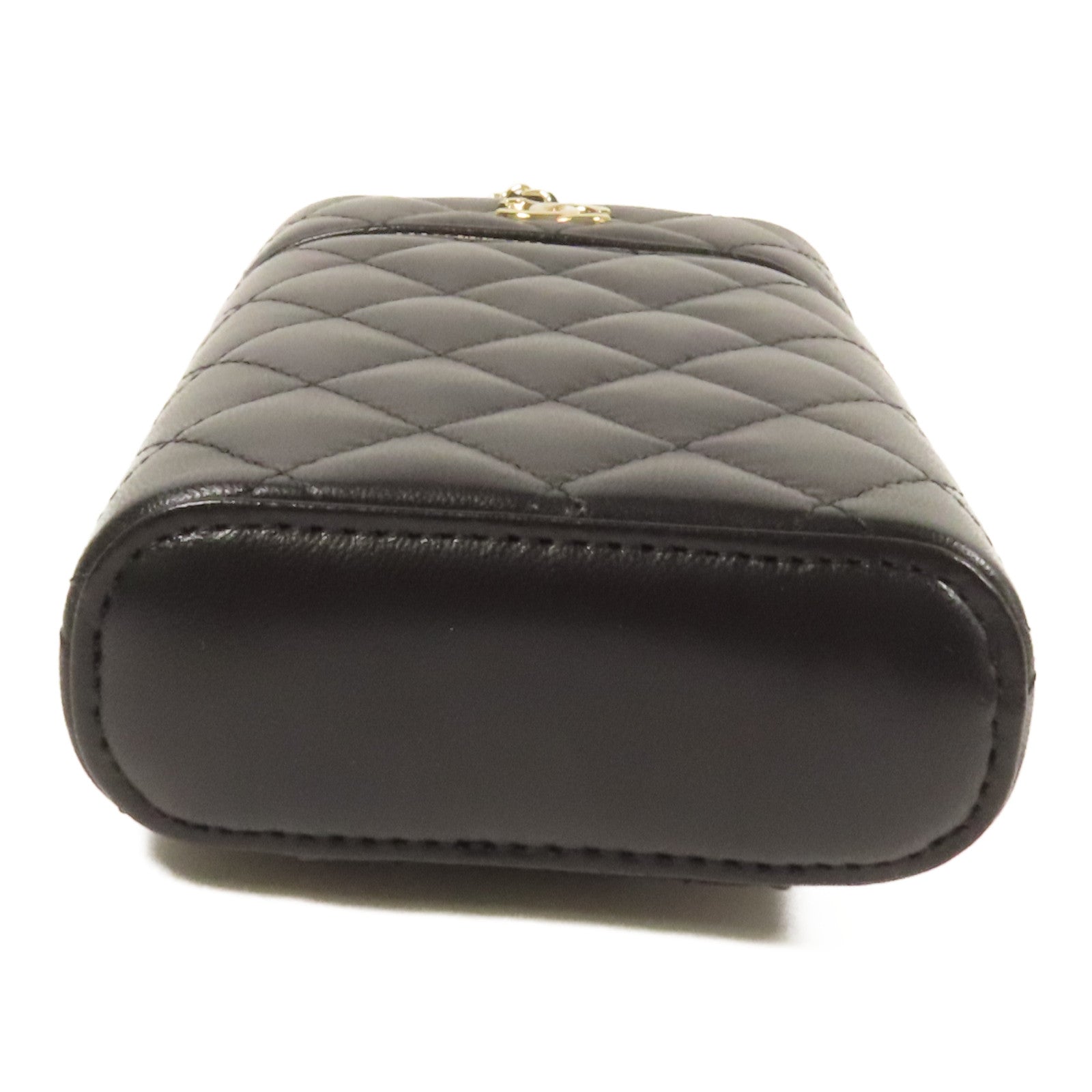 CHANEL 羊皮皮革Chain Shoulder金扣肩背袋