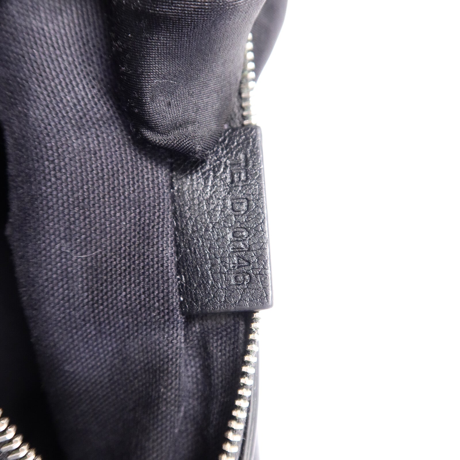 GIVENCHY 牛皮皮革Pandora Mini鏈帶肩背袋