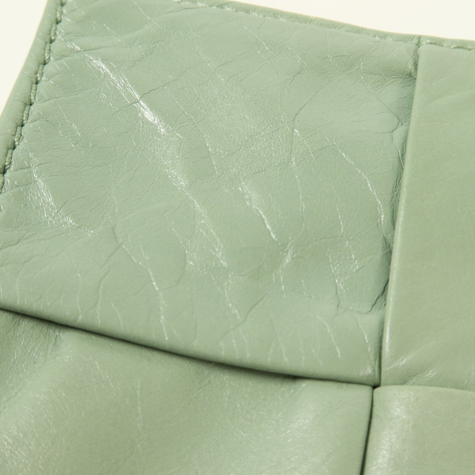 BOTTEGA VENETA 牛皮皮革Cassette肩背袋