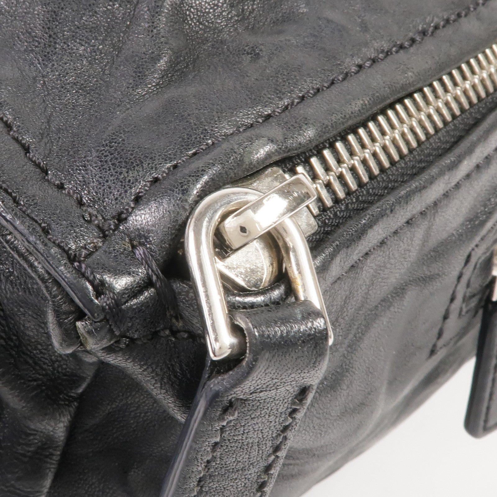 GIVENCHY 牛皮皮革Pandora Medium銀扣手挽肩背兩用袋