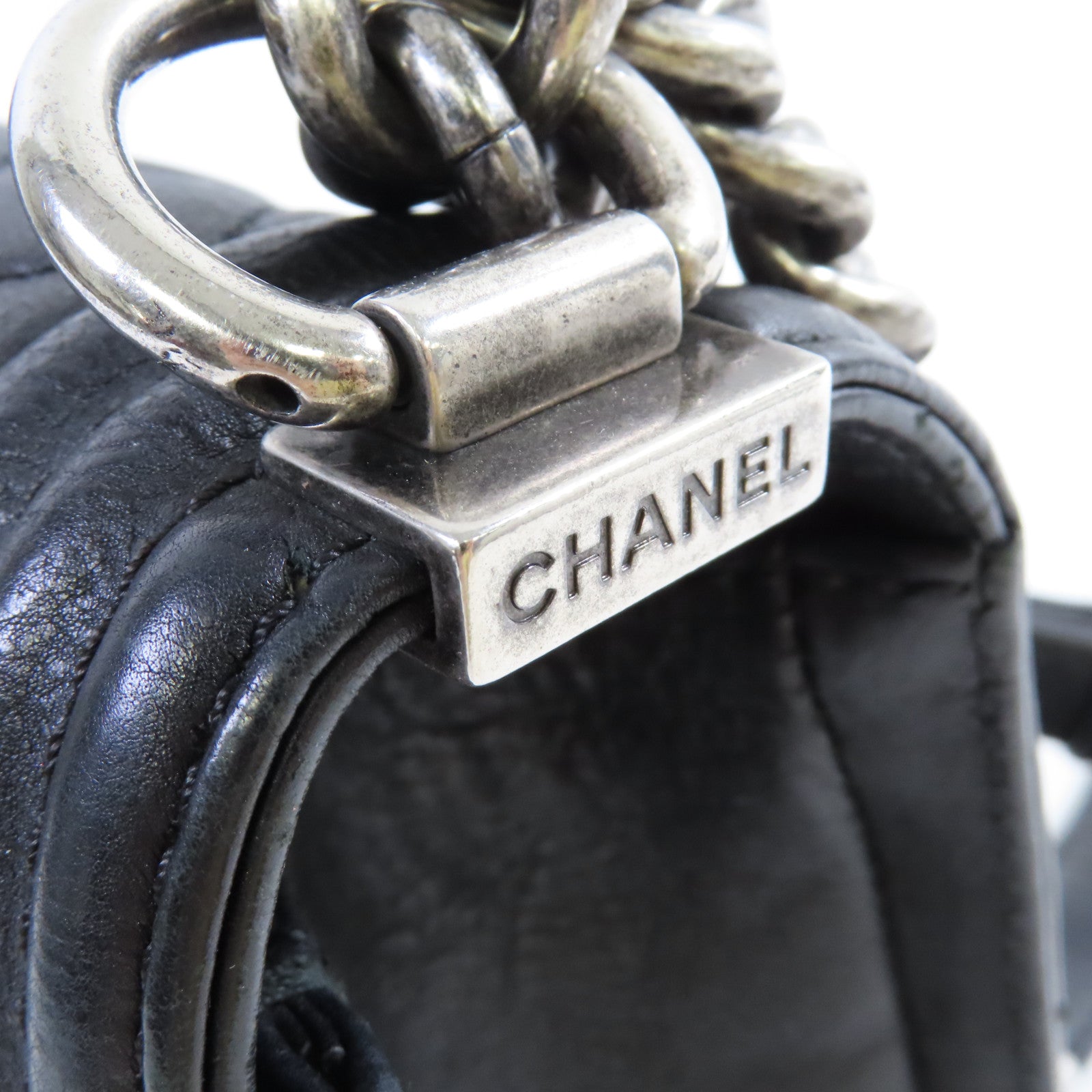 CHANEL 【激減優惠】菱格牛皮皮革Le Boy 25 Chain Shoulder Bag銀扣鏈帶肩背袋黑色
