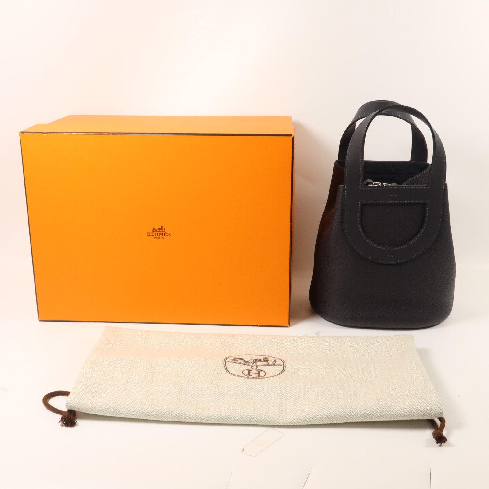 HERMES Clemence皮革In The Loop 18手挽袋Caban