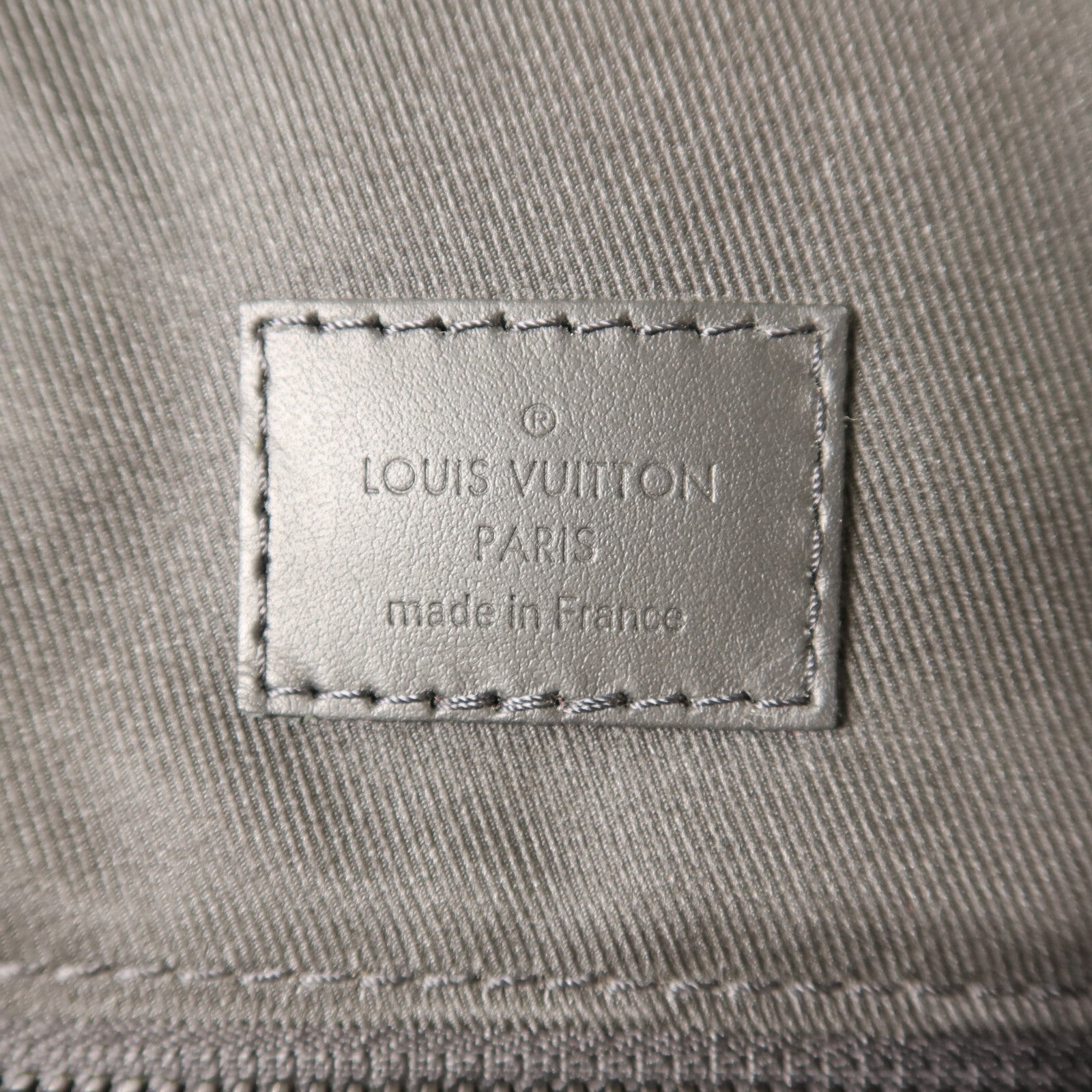 LOUIS VUITTON Monogram Taurillon Christopher PM背包