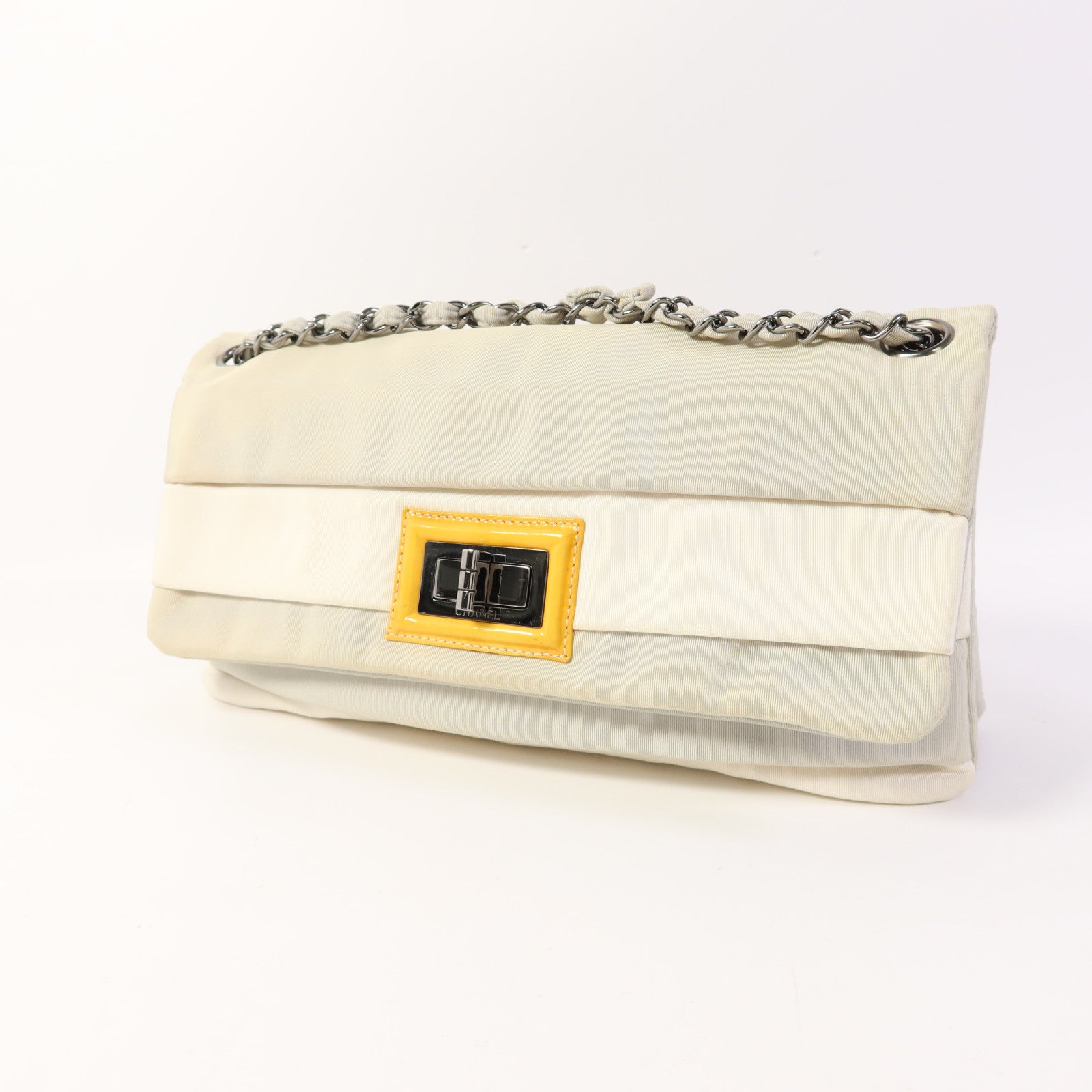 CHANEL 尼龍Chain Shoudler Bag銀扣鏈帶肩背袋