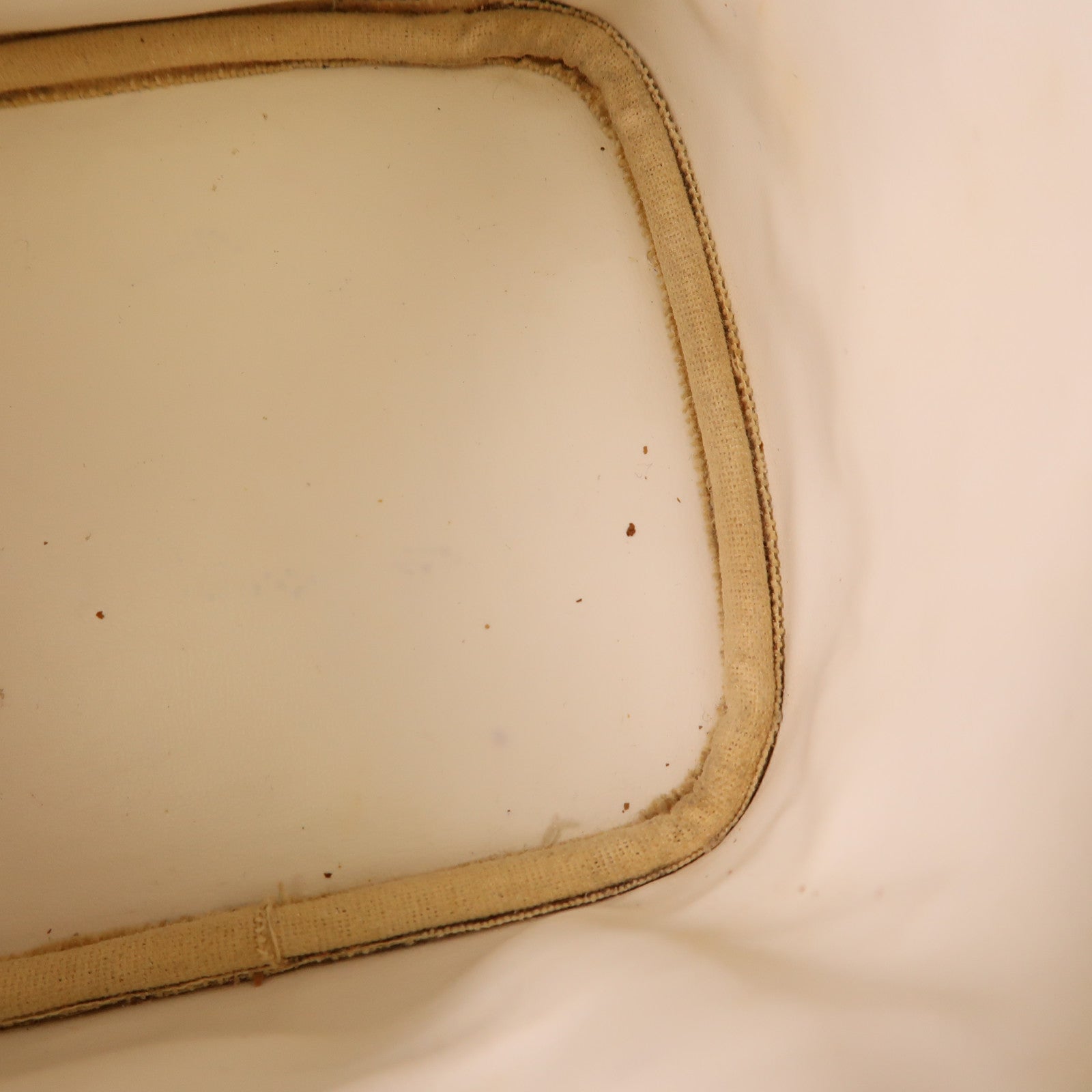 CHANEL 牛皮皮革Vintage Vanity Bag金扣手挽袋