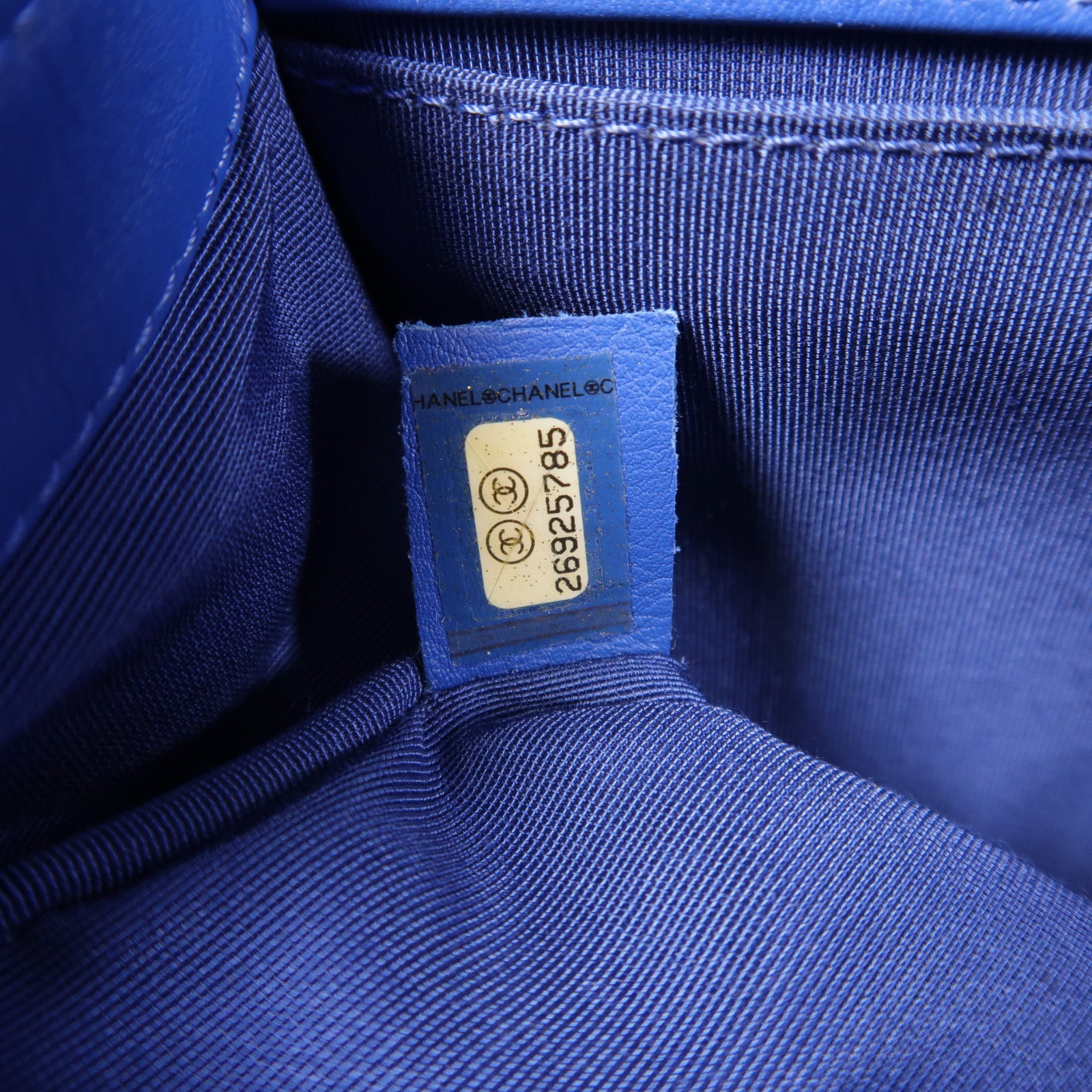 CHANEL 羊皮皮革Boy 25金扣鏈帶肩背袋