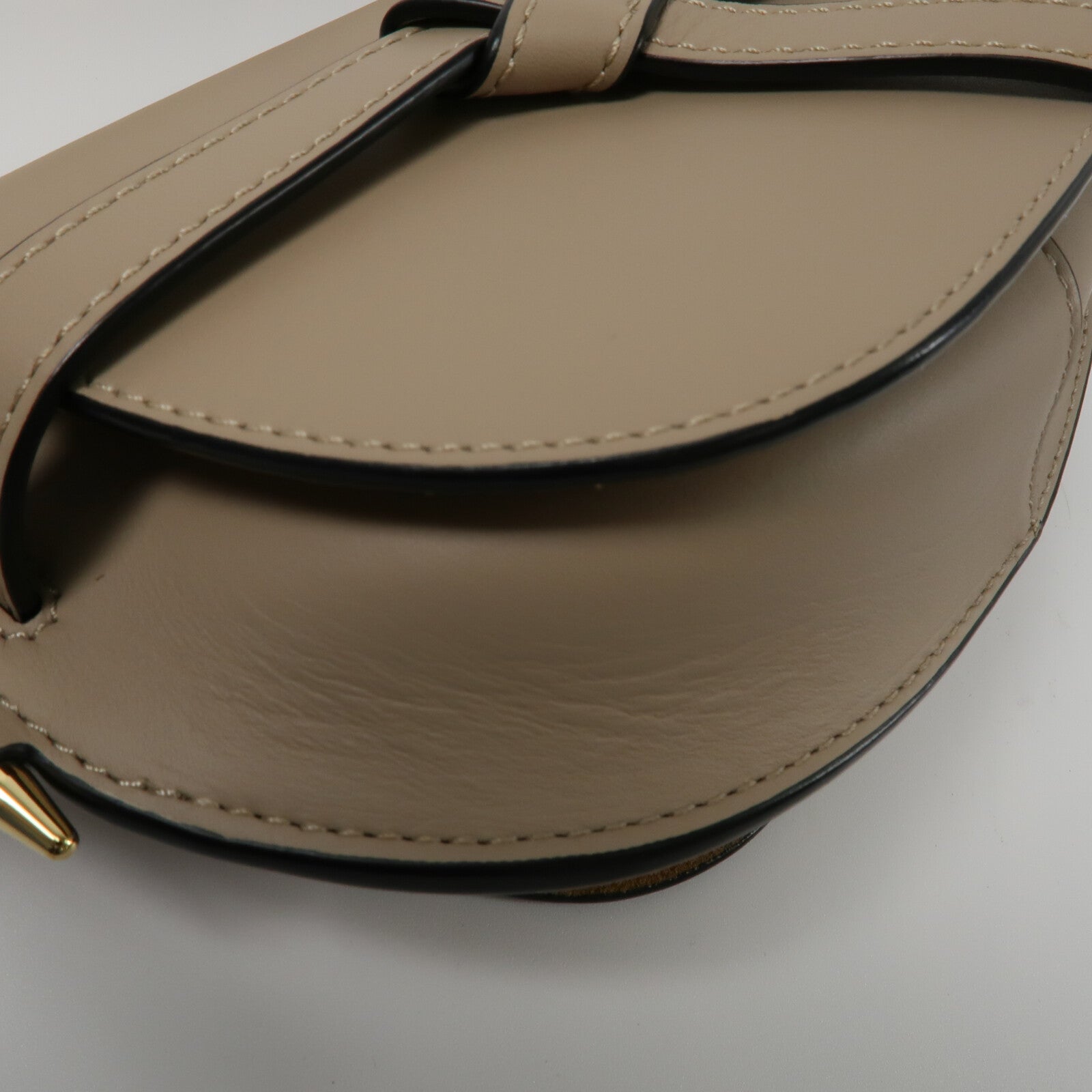 LOEWE 牛皮皮革Mini Gate肩背袋
