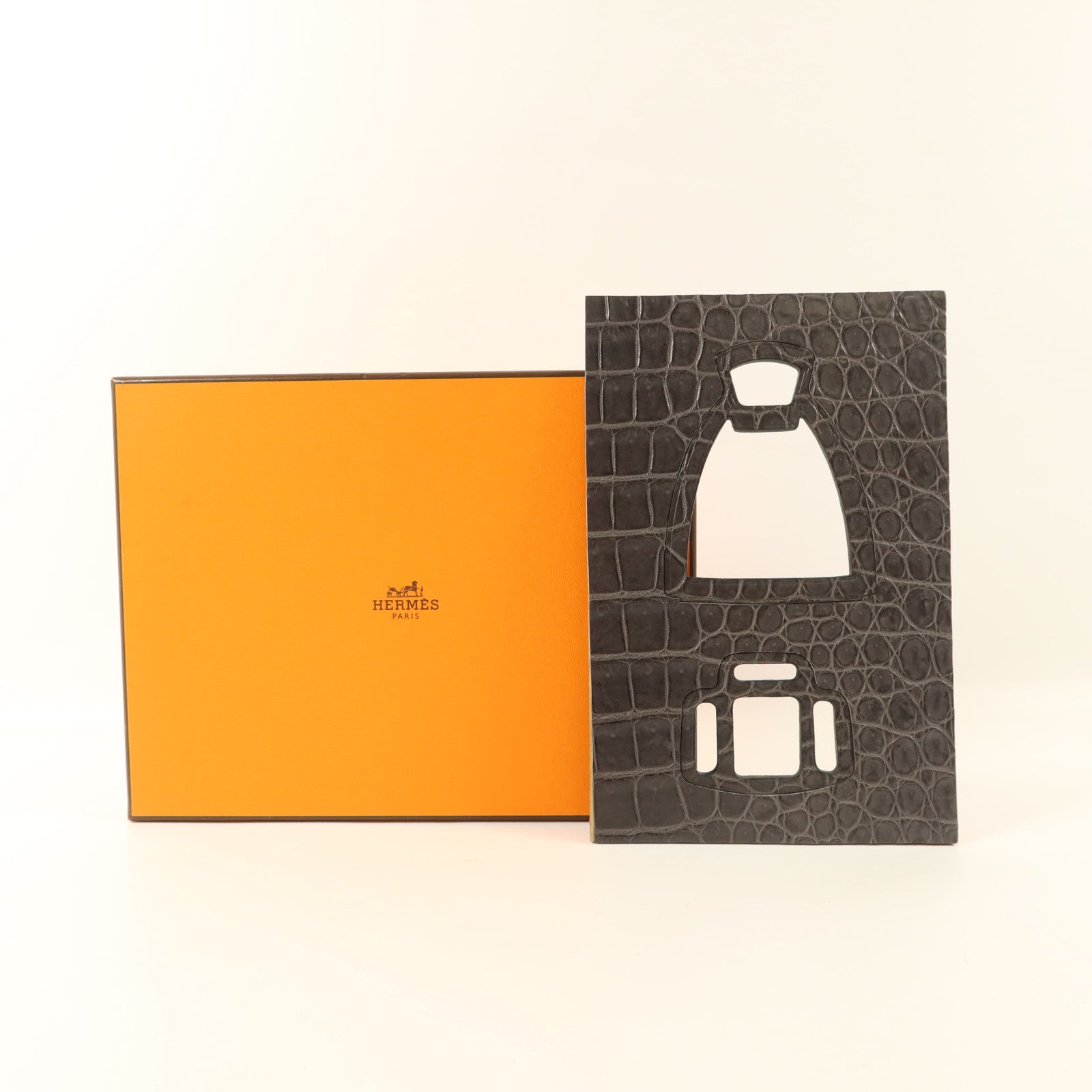 HERMES 鱷魚皮革Charm掛飾