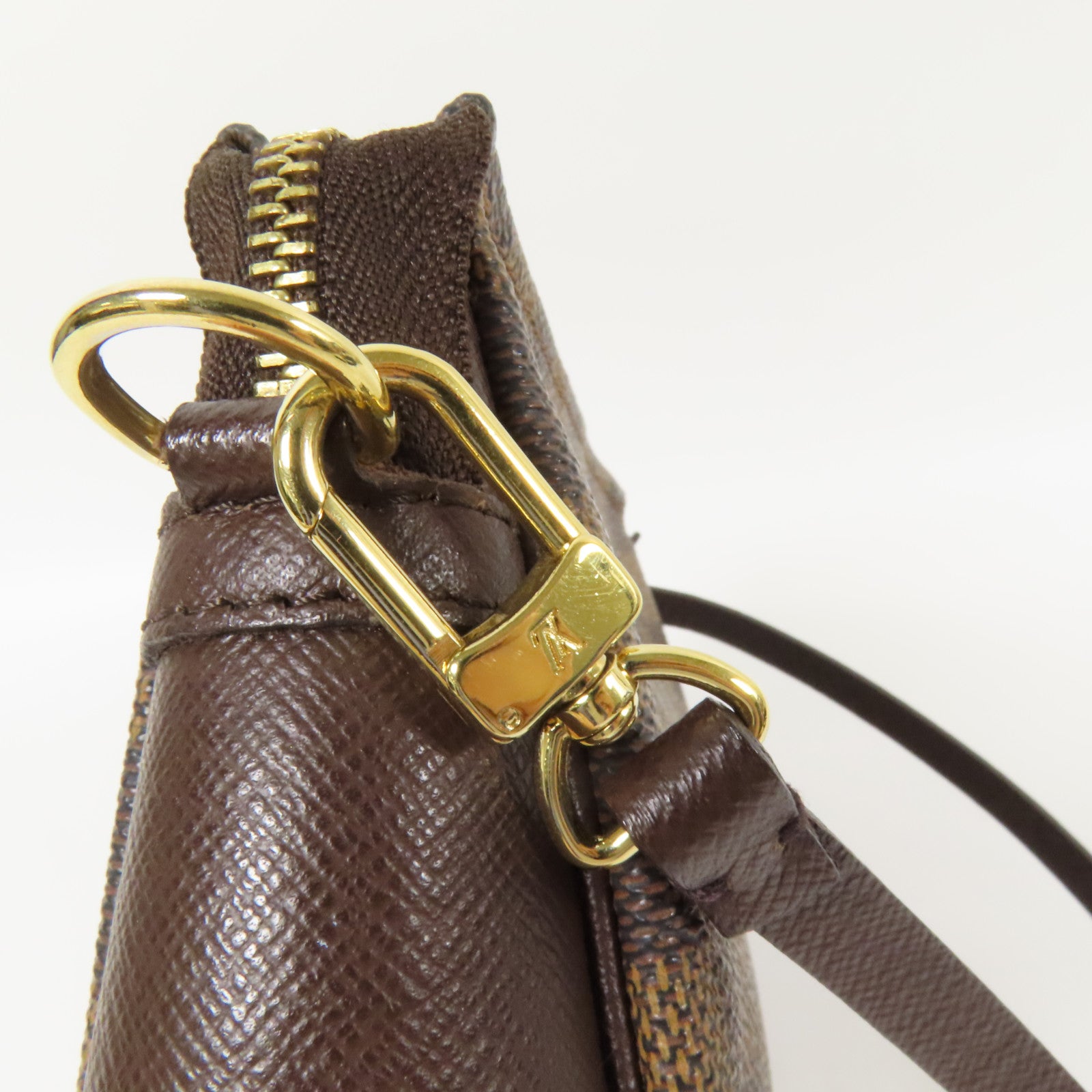 LOUIS VUITTON Damier Trousse Makeup Accessory Pouch金扣手挽袋棕色