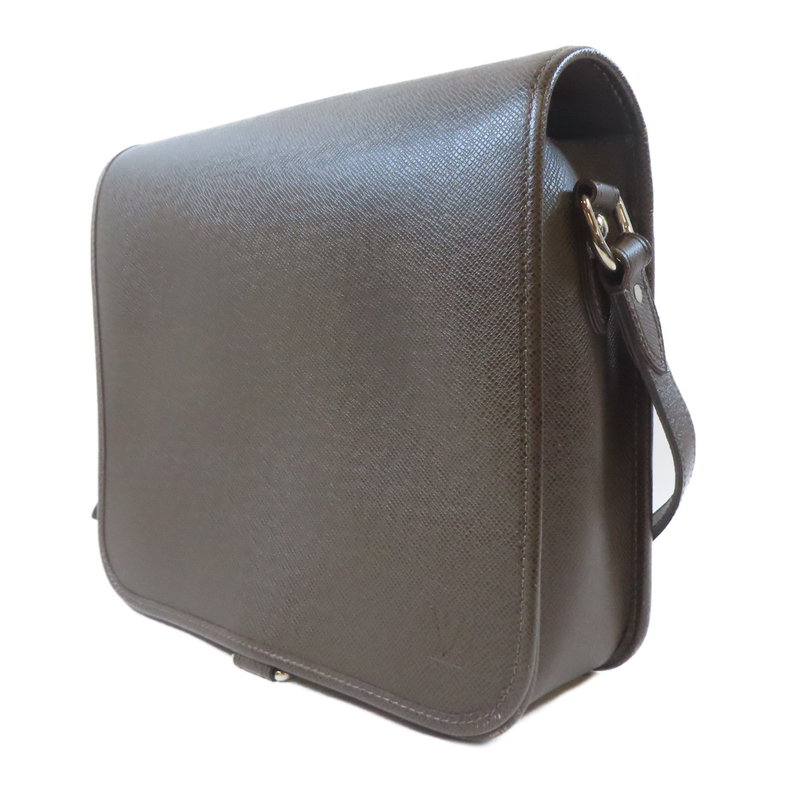 LOUIS VUITTON Taiga Andrei Messenger Bag銀扣肩背袋啡色