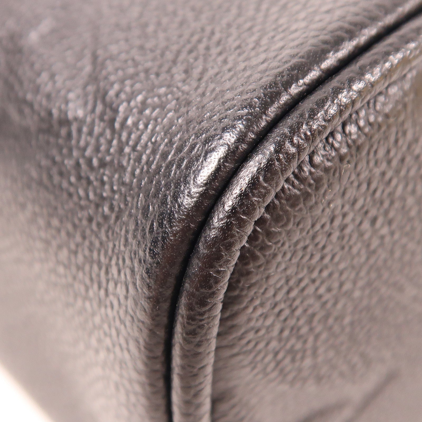 LOUIS VUITTON Monogram Empreinte Vanity Case金扣肩背袋