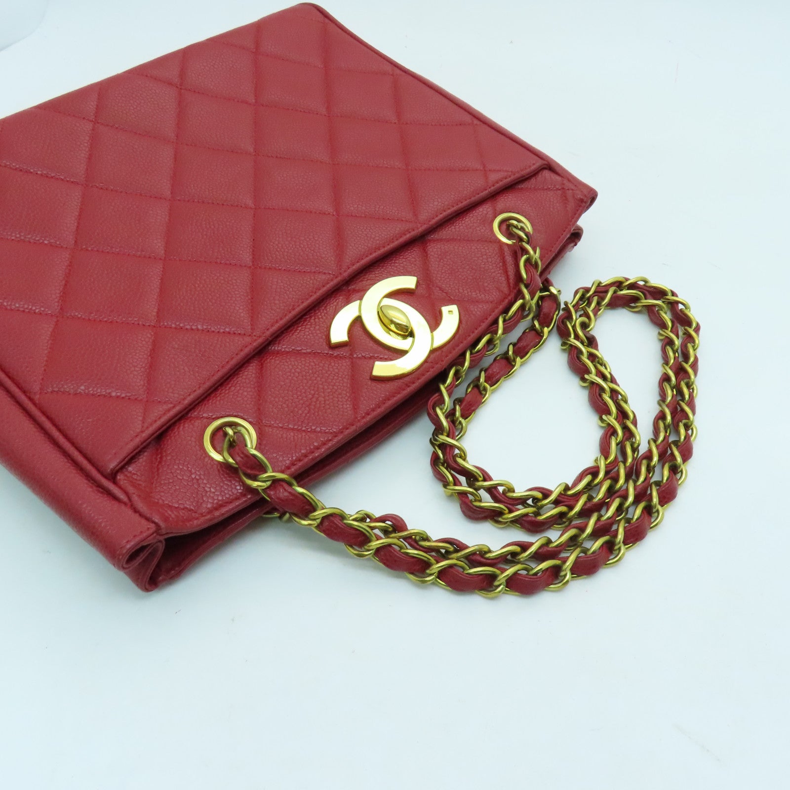CHANEL cowhide leather Chain Shoulder gold buckle chain shoulder bag red