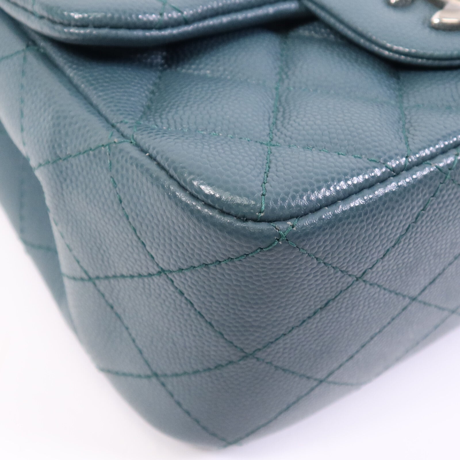 CHANEL 牛皮皮革Mini Classic 17銀扣鏈帶肩背袋