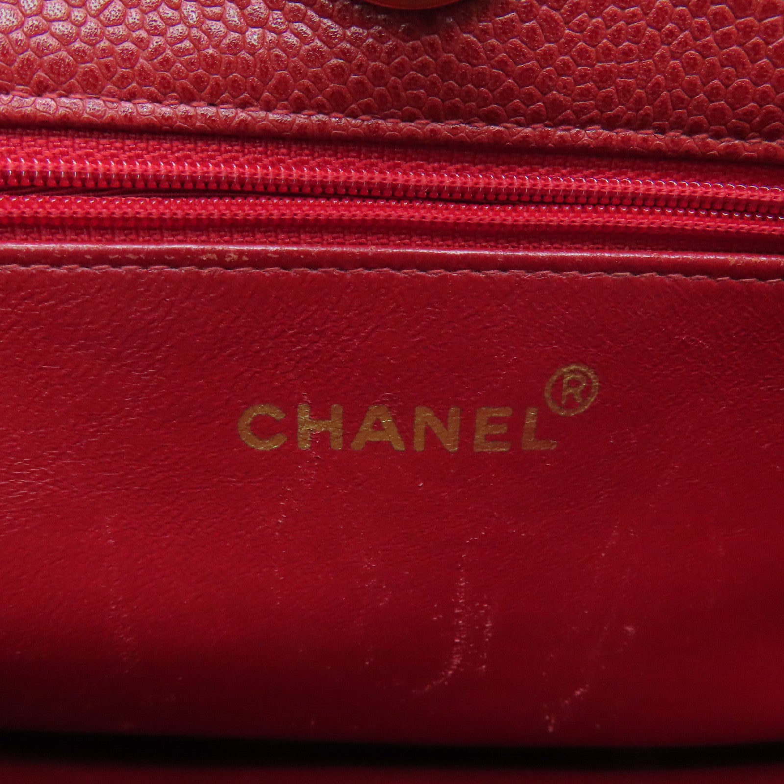 CHANEL cowhide leather Chain Shoulder gold buckle chain shoulder bag red