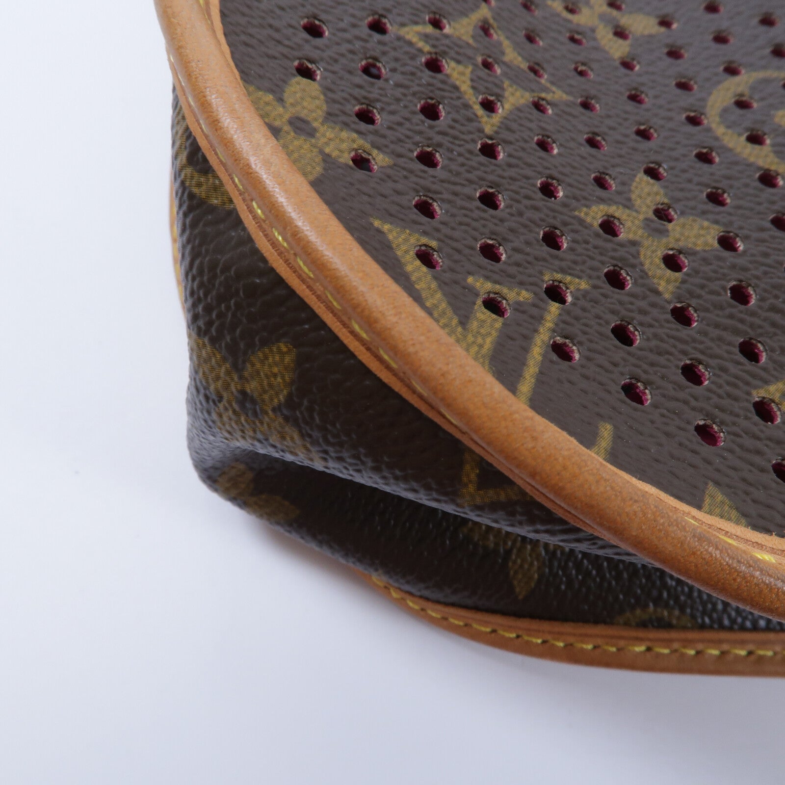 LOUIS VUITTON Monogram Perfo Musette肩背袋