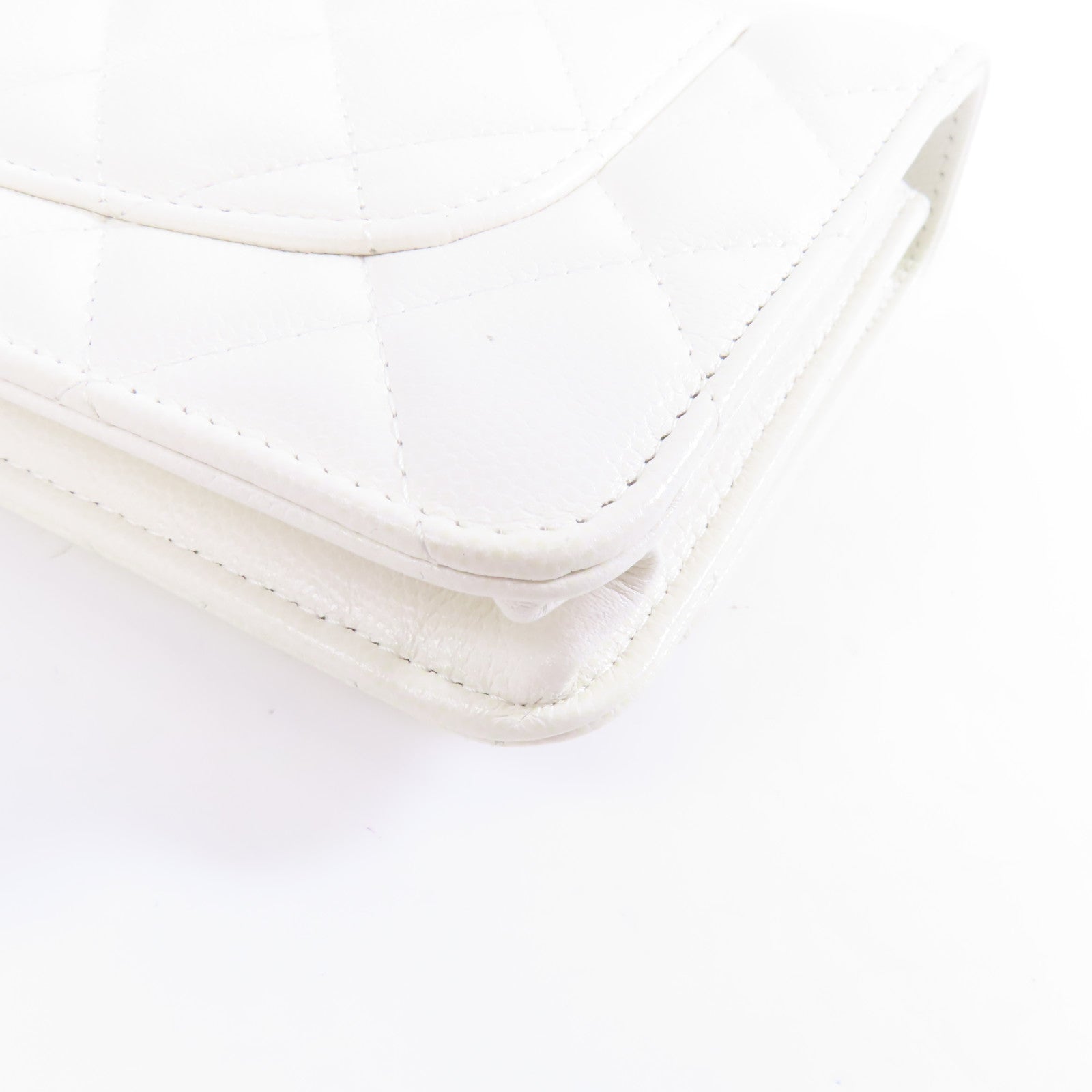 CHANEL 菱格Caviar皮革Wallet On Chain銀扣鏈帶肩背袋白色