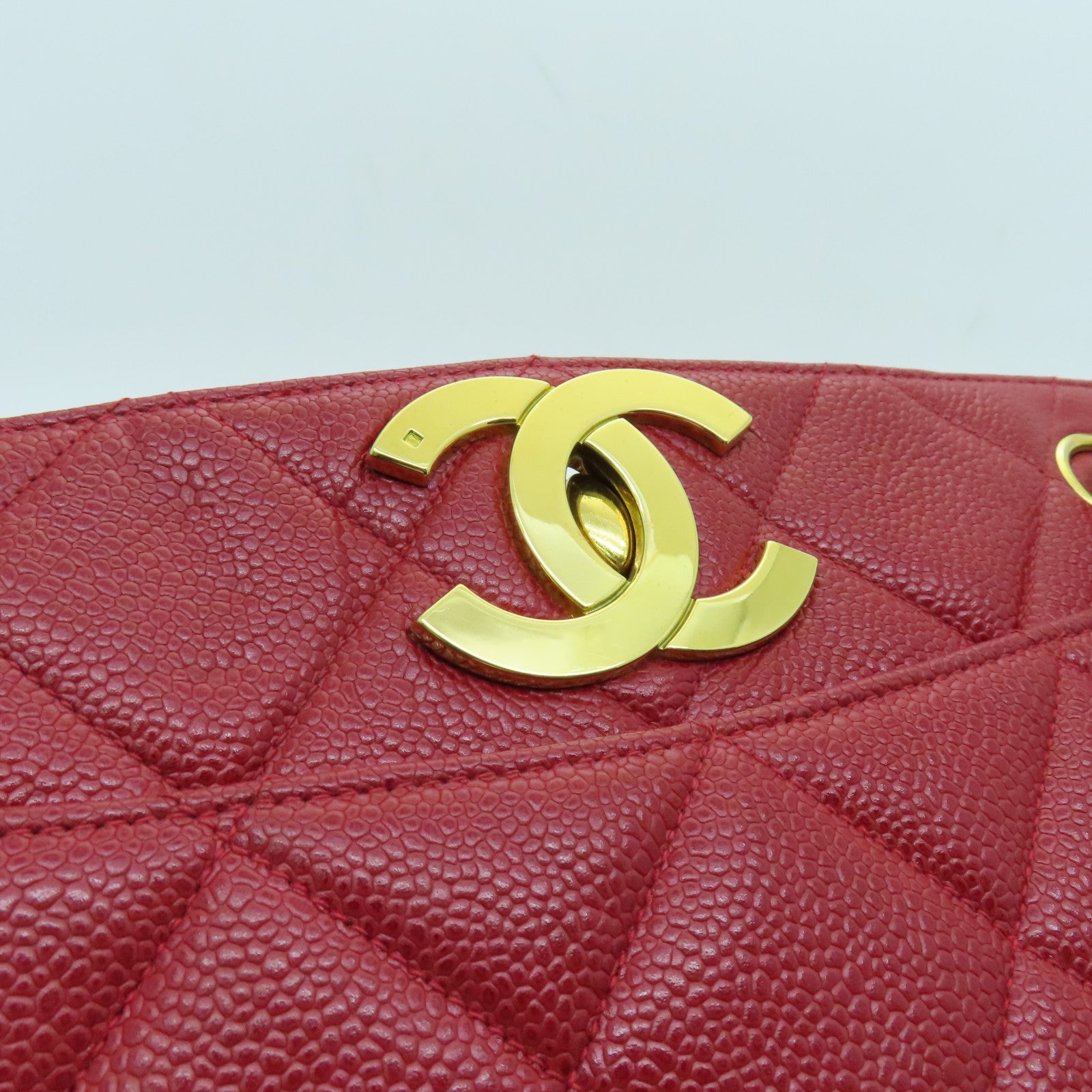 CHANEL cowhide leather Chain Shoulder gold buckle chain shoulder bag red
