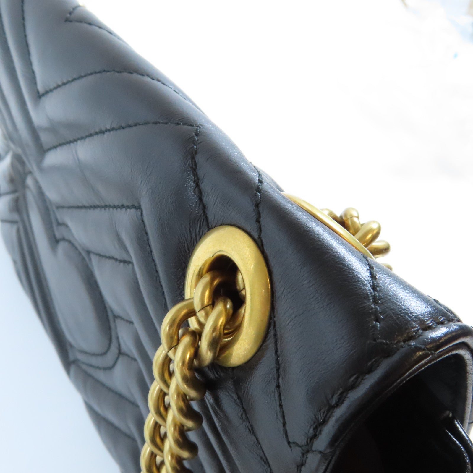 GUCCI 牛皮皮革GG Marmont金扣鏈帶肩背袋黑色