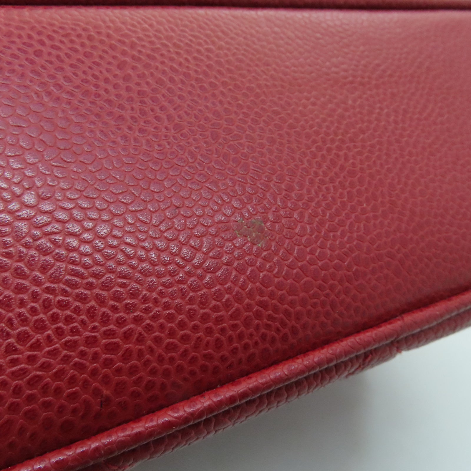 CHANEL cowhide leather Chain Shoulder gold buckle chain shoulder bag red