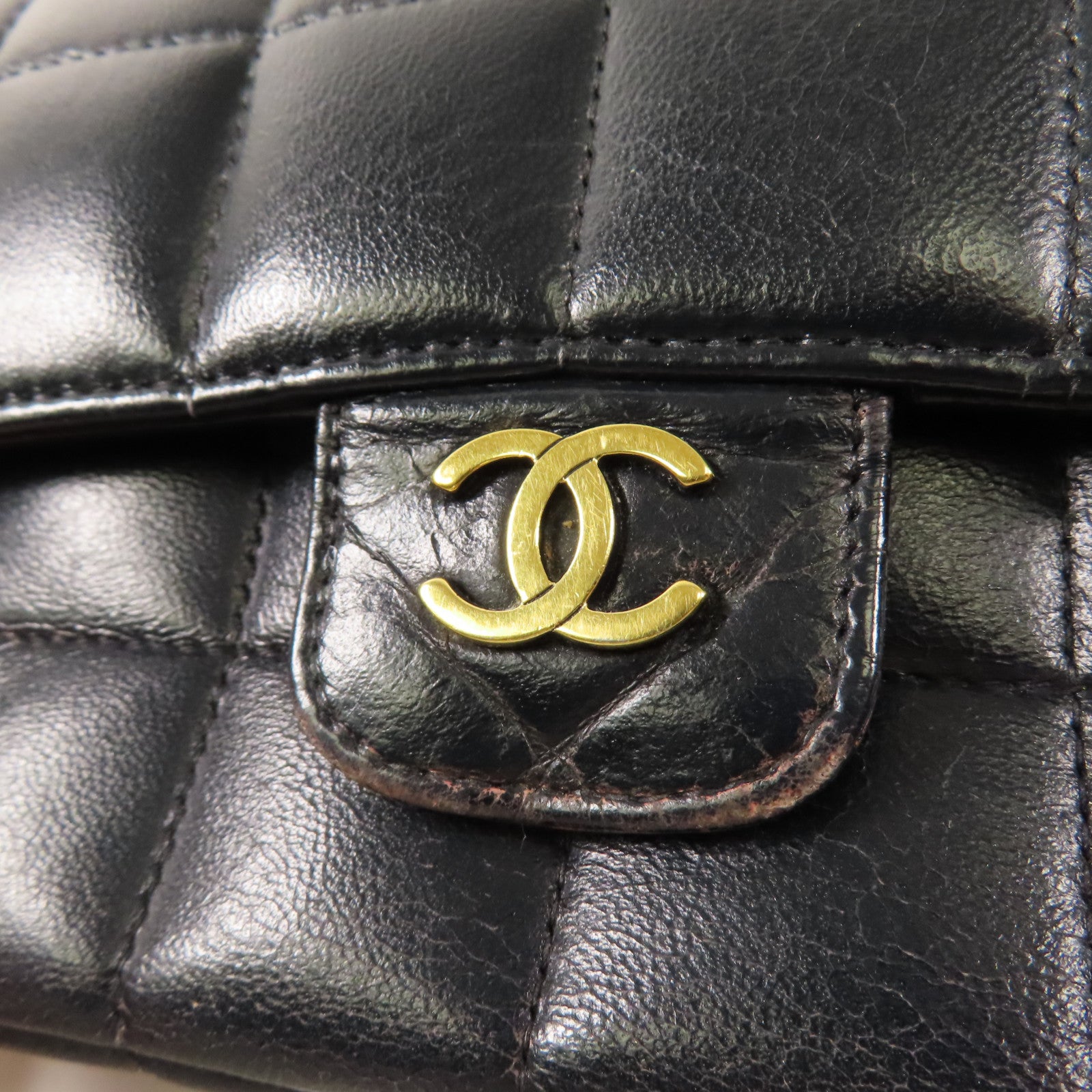 CHANEL 牛皮皮革Shoulder Bag金扣鏈帶肩背袋