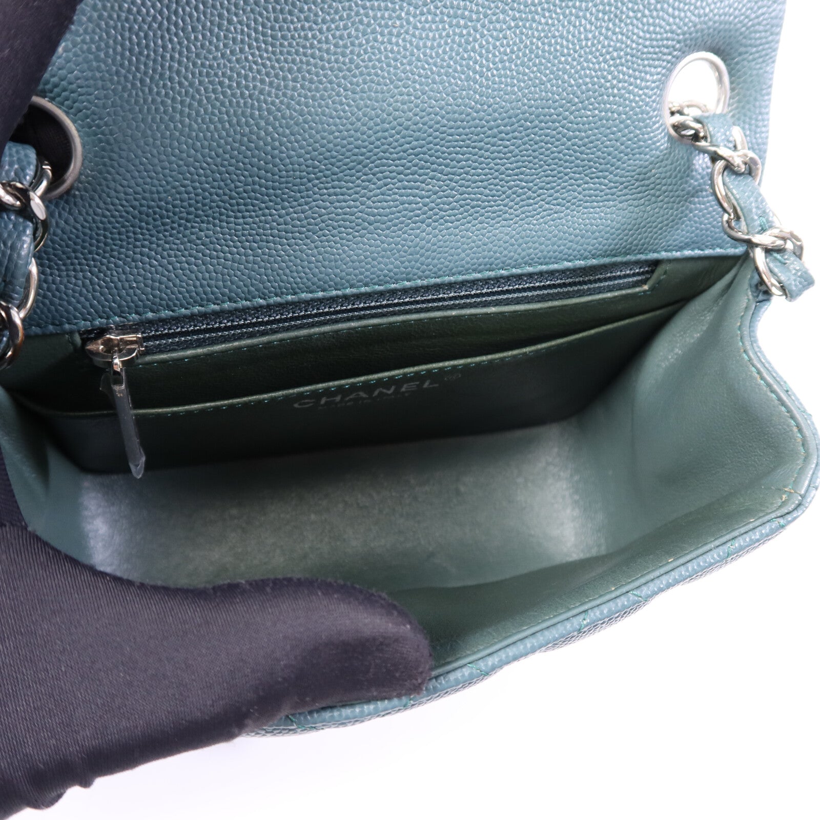 CHANEL 牛皮皮革Mini Classic 17銀扣鏈帶肩背袋