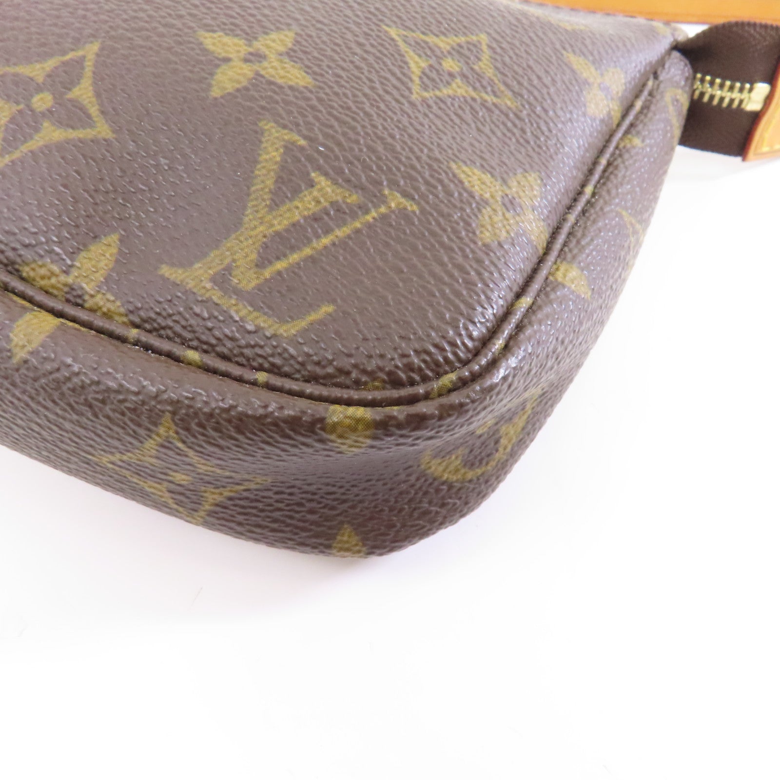LOUIS VUITTON Monogram Pochette Accessoires金扣手挽袋啡色