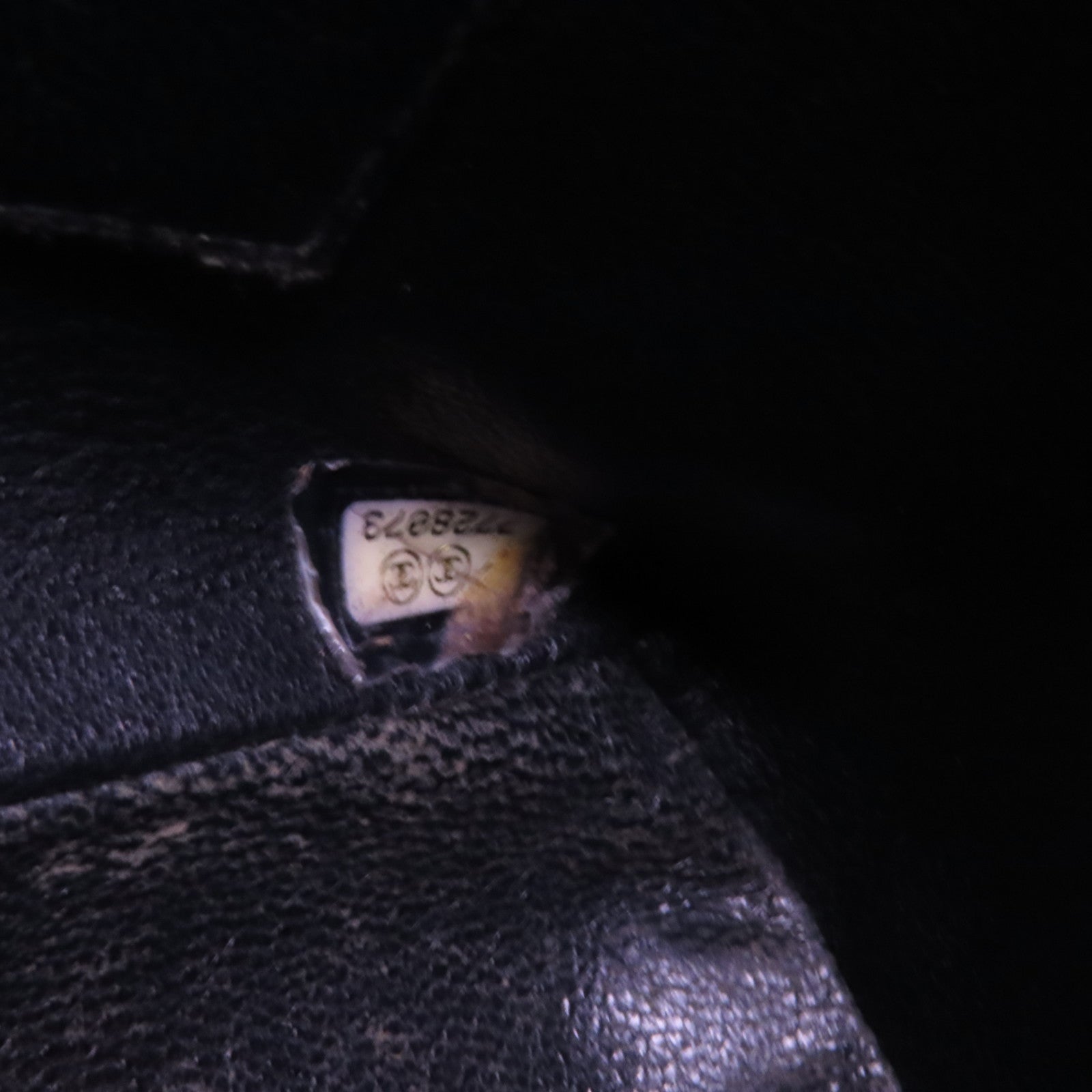 CHANEL 牛皮皮革Vintage Hand Bag金扣手挽袋