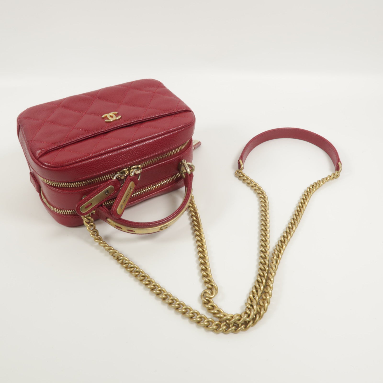 CHANEL 牛皮皮革Top Handle Camera Bag鏈帶肩背袋