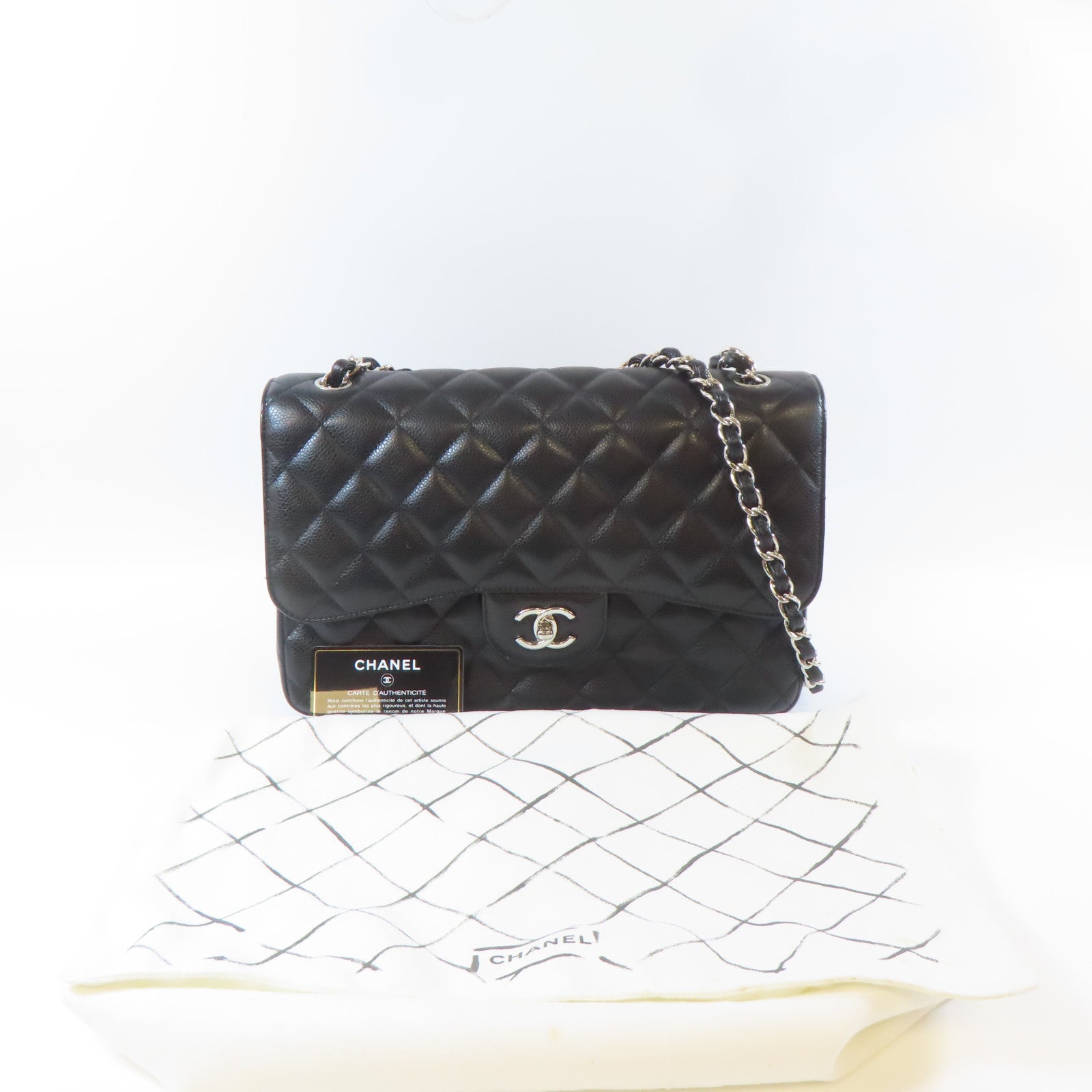CHANEL 菱格Caviar皮革Classic銀扣鏈帶肩背袋黑色