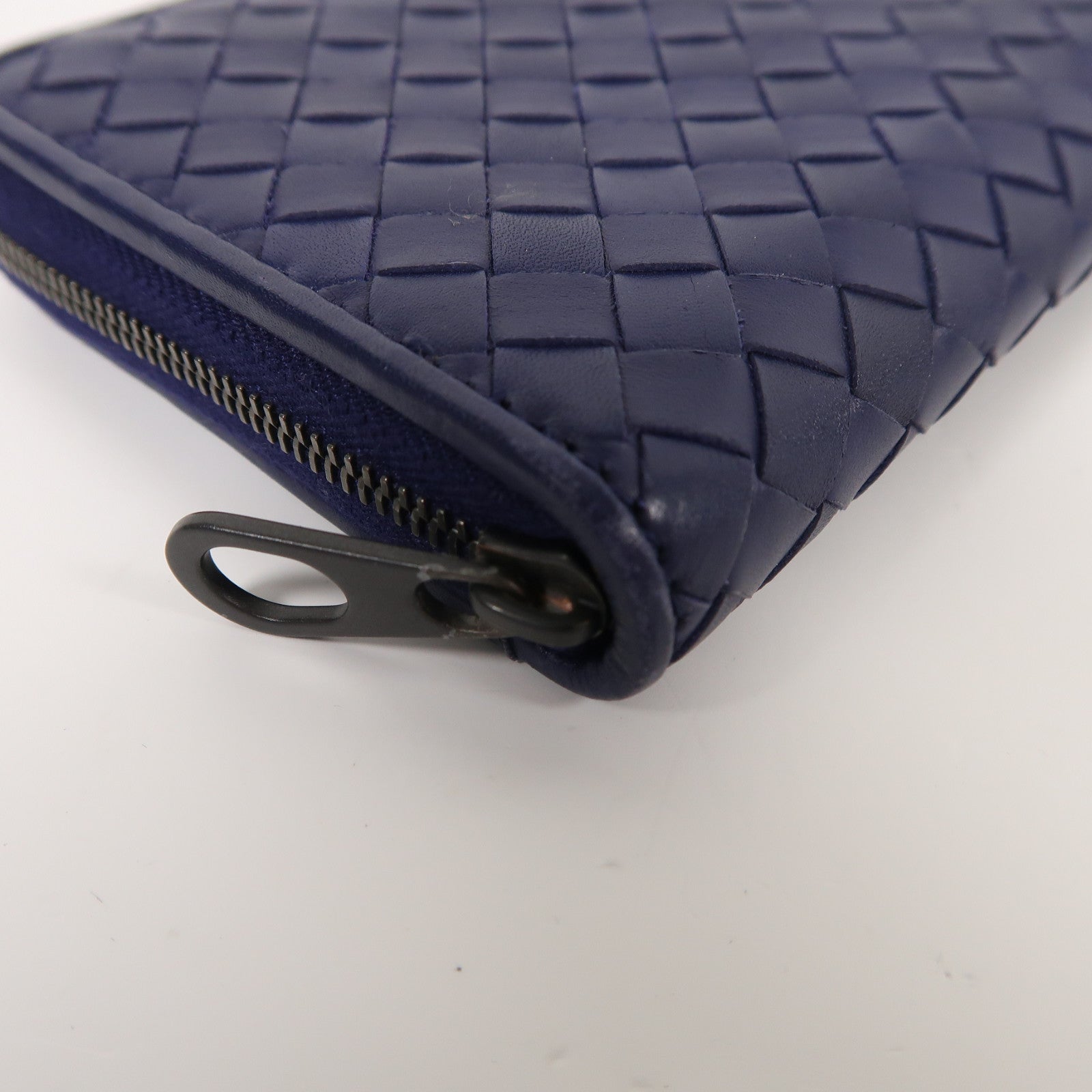BOTTEGA VENETA 織紋羊皮皮革Zipper Long Wallet銀扣長錢包深藍色