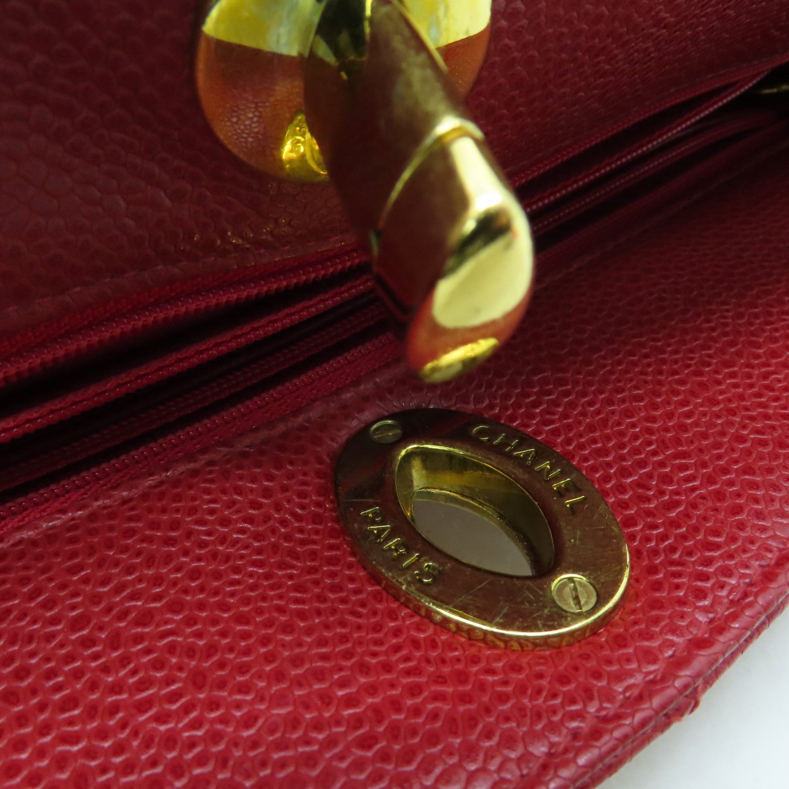 CHANEL cowhide leather Chain Shoulder gold buckle chain shoulder bag red
