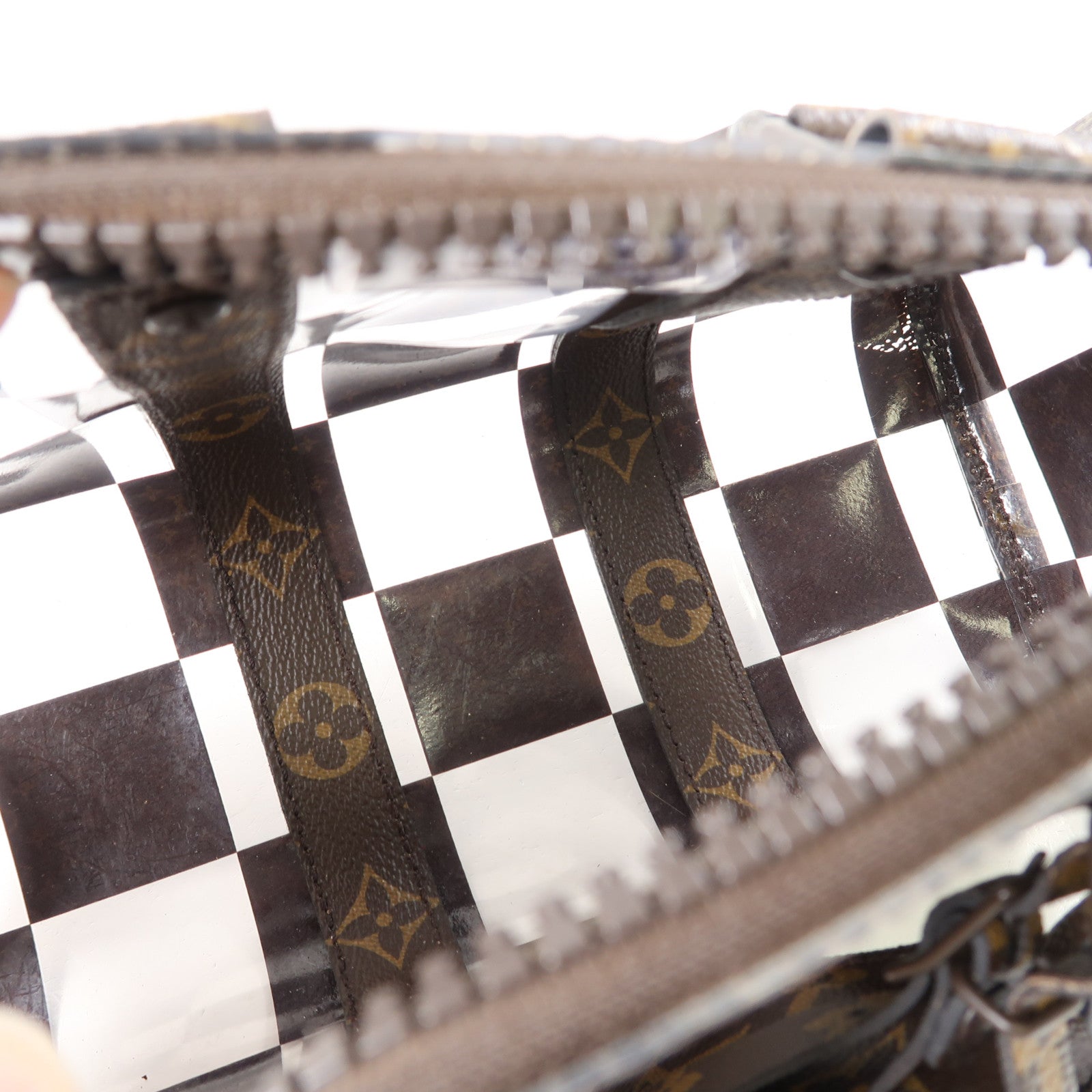 LOUIS VUITTON Monogram Chess Bandouliere 25手挽肩背兩用袋啡色