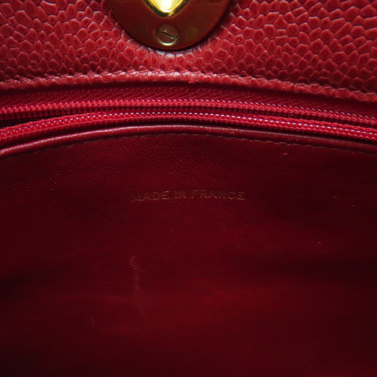 CHANEL cowhide leather Chain Shoulder gold buckle chain shoulder bag red
