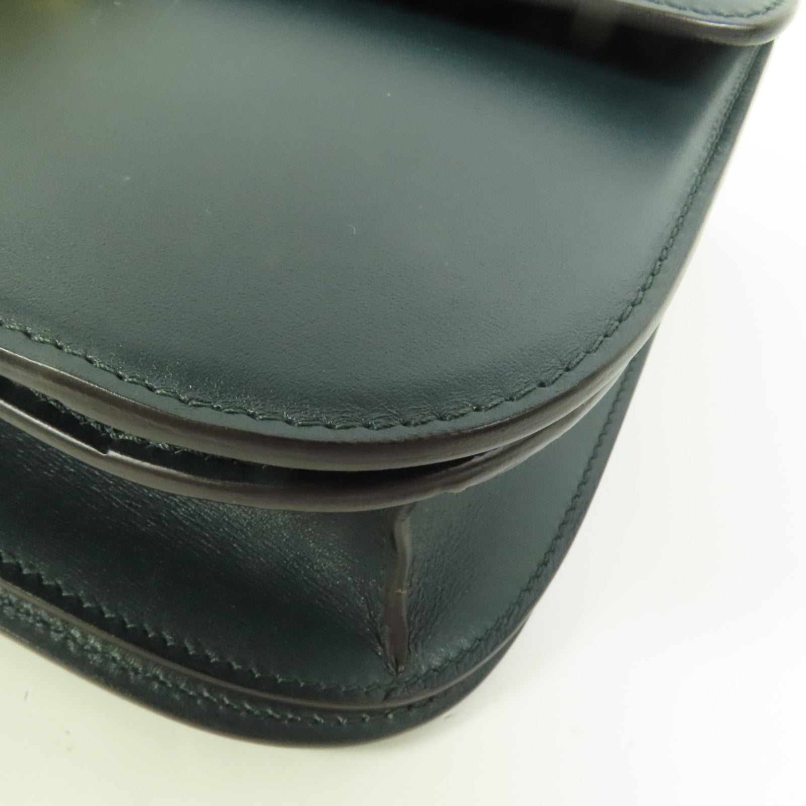 CELINE 牛皮皮革Classic Box Medium肩背袋
