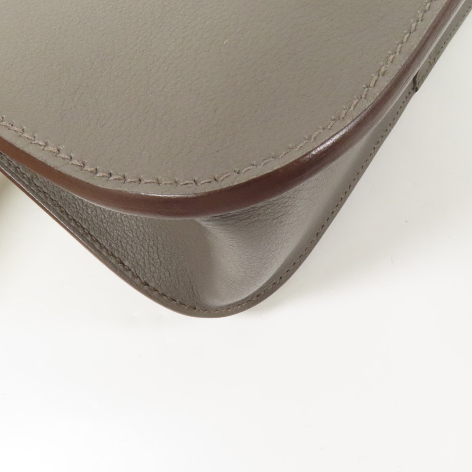 HERMES Evercolor皮革Halzan 25金扣手挽肩背兩用袋Etain