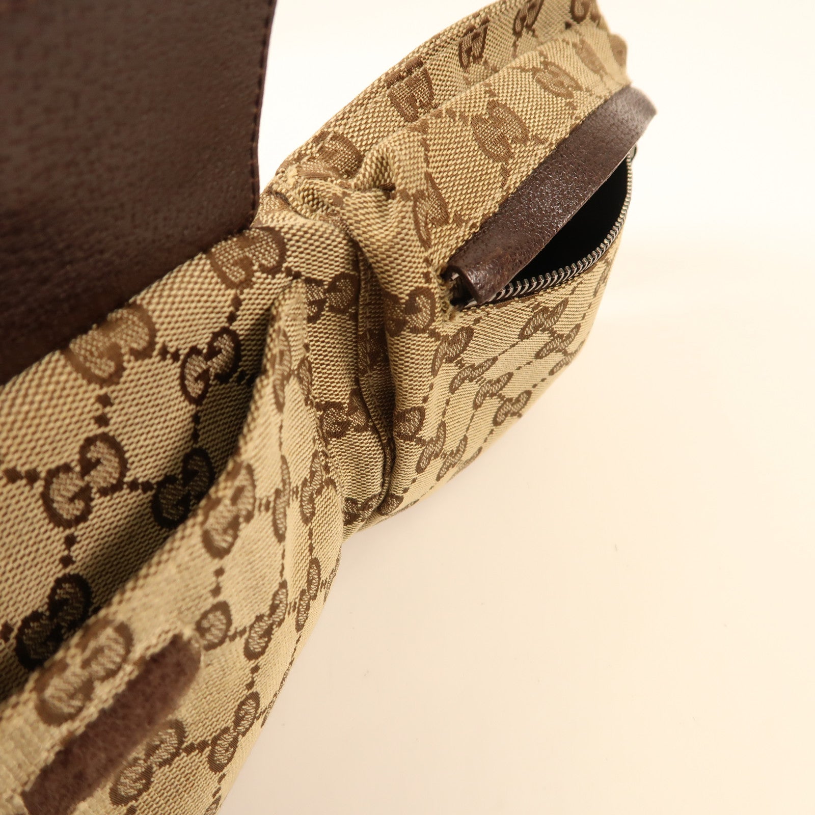 GUCCI 帆布Waist Bag銀扣腰包
