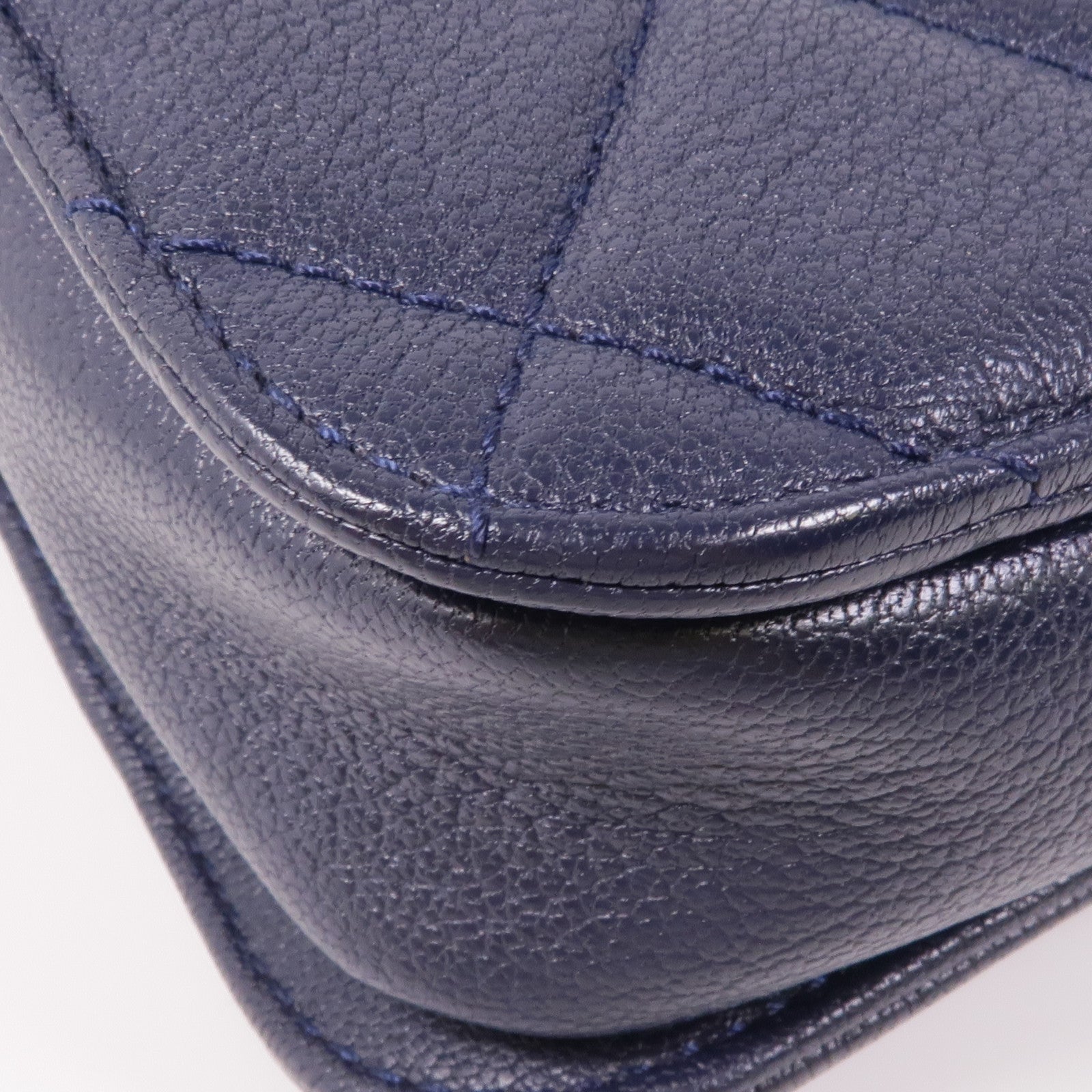 CHANEL 牛皮皮革Chain Shoulder銀扣手挽肩背兩用袋