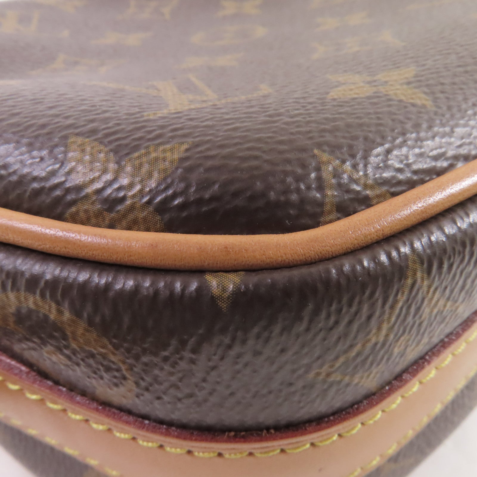 LOUIS VUITTON 【激減優惠】Monogram Boite Chapeau Souple Shoulder Bag金扣肩背袋啡色