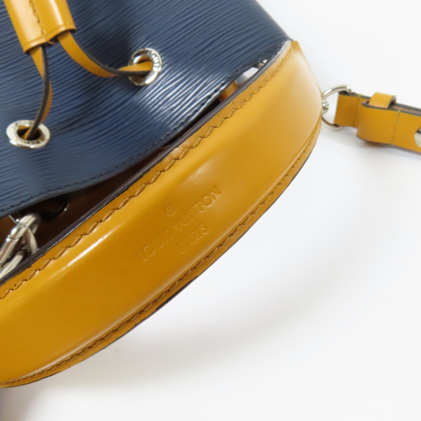 LOUIS VUITTON Epi Neo Noe BB銀扣手挽肩背兩用袋深藍色