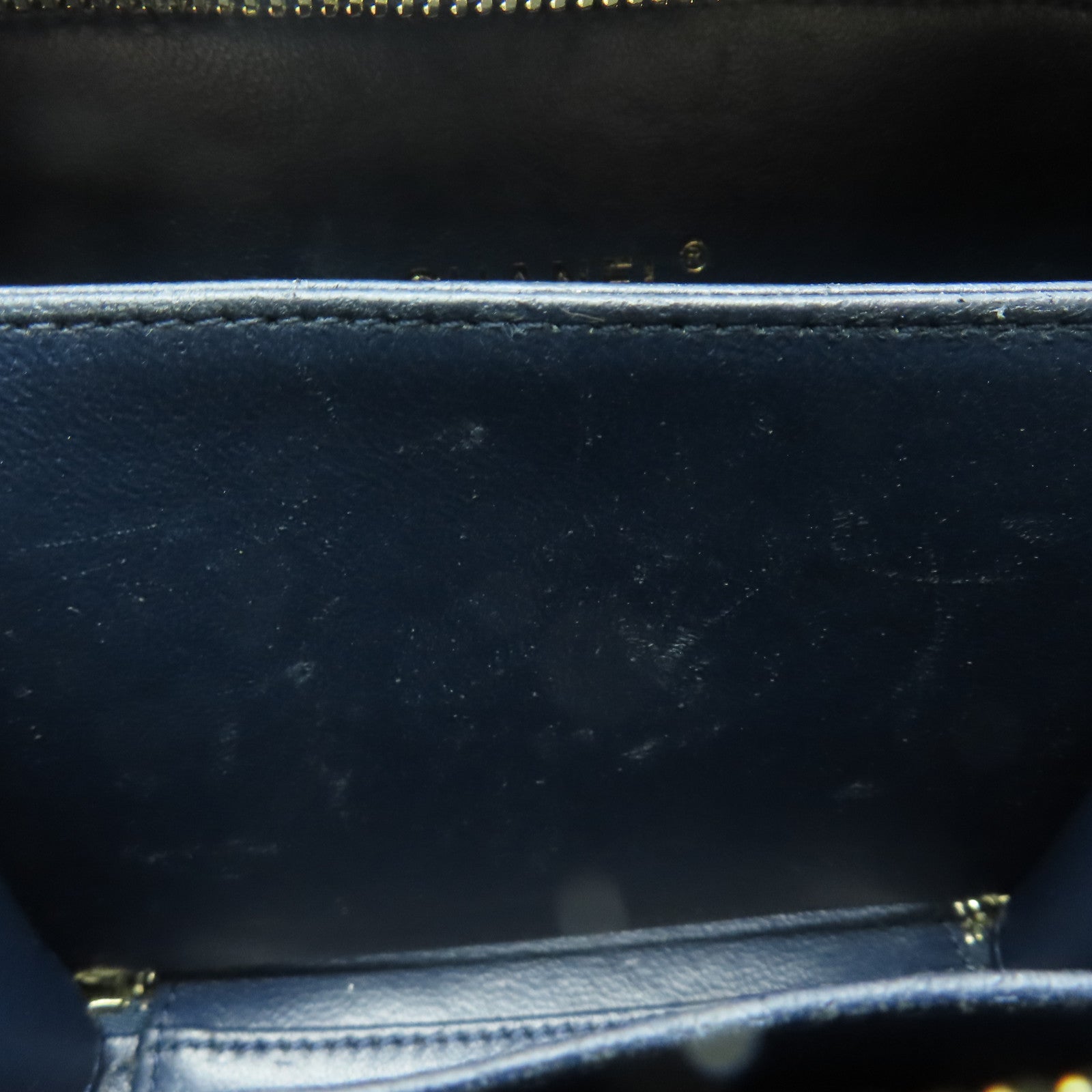CHANEL **【激減優惠】菱格牛皮皮革Vanity Case金扣手挽肩背兩用袋藍色