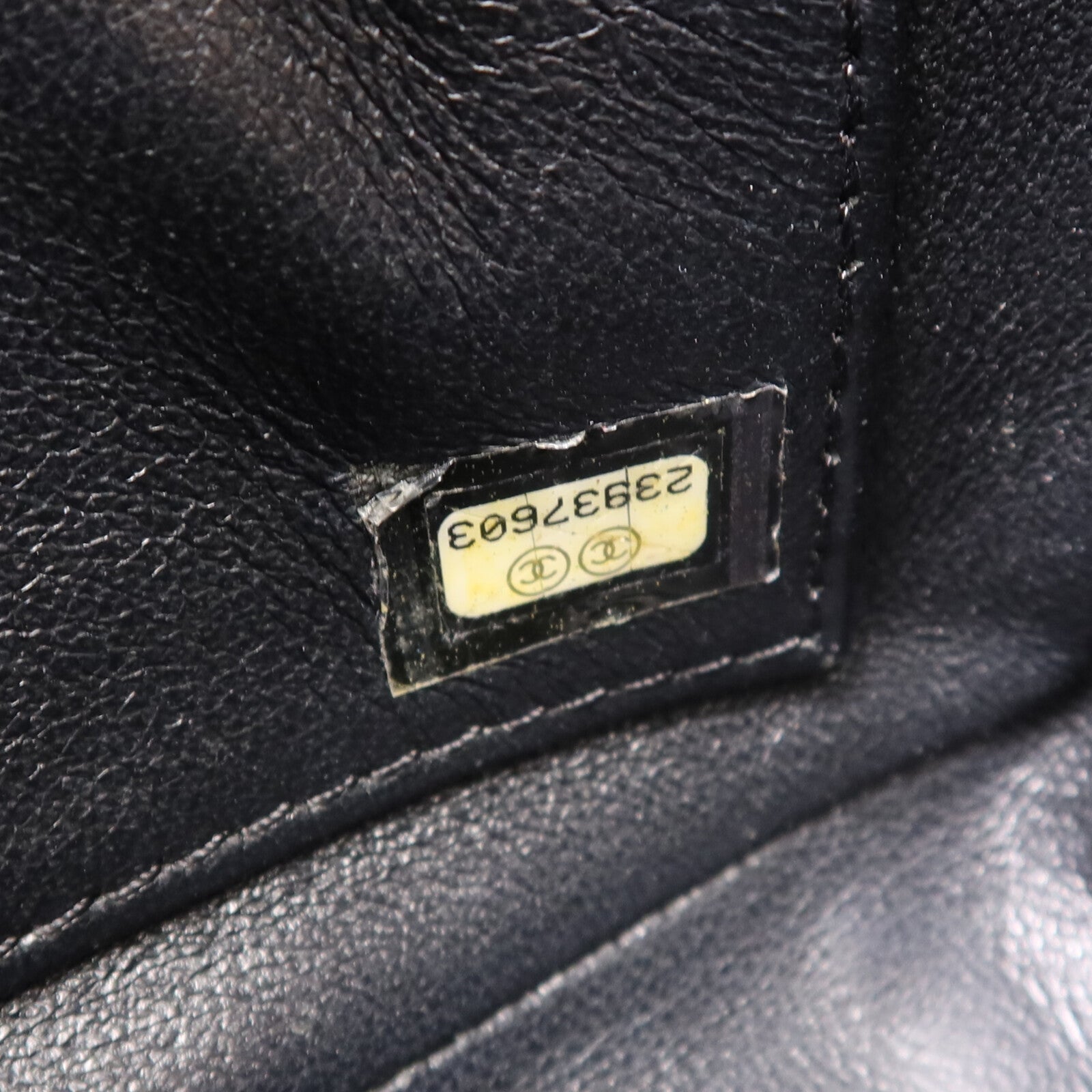 CHANEL 牛皮皮革Shoulder Bag金扣鏈帶肩背袋
