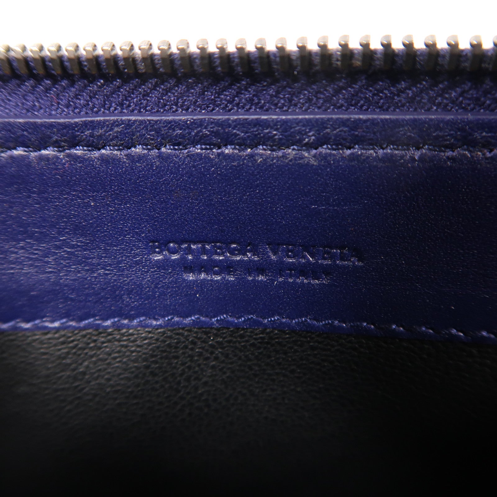 BOTTEGA VENETA 織紋羊皮皮革Zipper Long Wallet銀扣長錢包深藍色