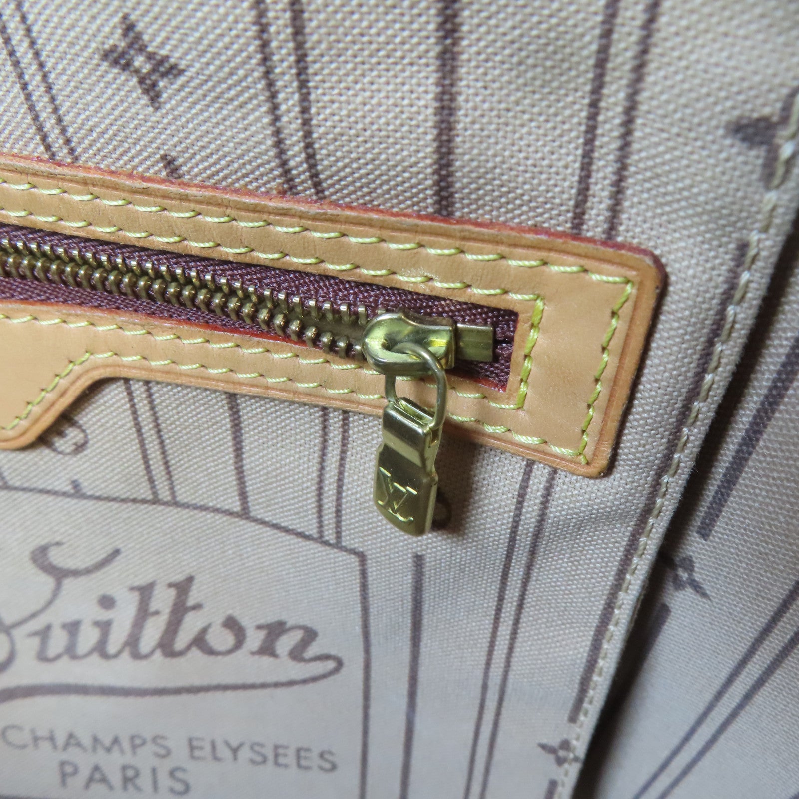 LOUIS VUITTON Monogram Neverfull PM金扣手挽袋啡色