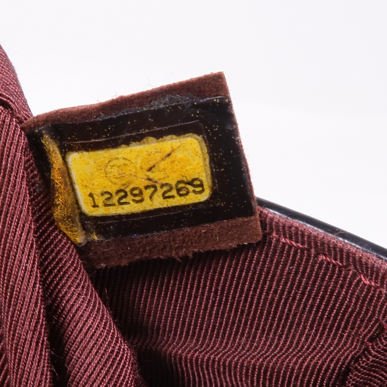 CHANEL 漆皮皮革Chain Shoulder金扣鏈帶肩背袋