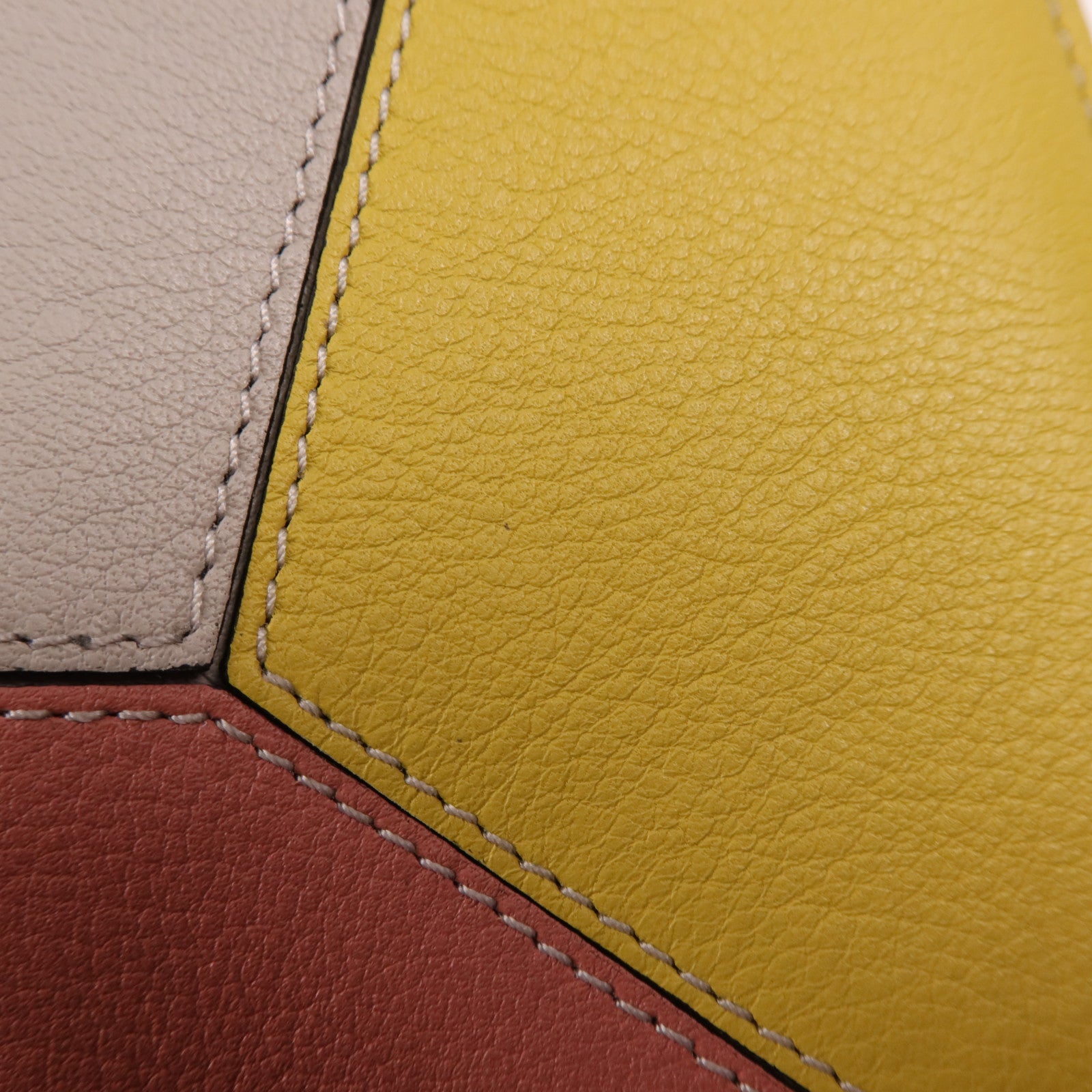 LOEWE 牛皮皮革Wallet銀扣錢包