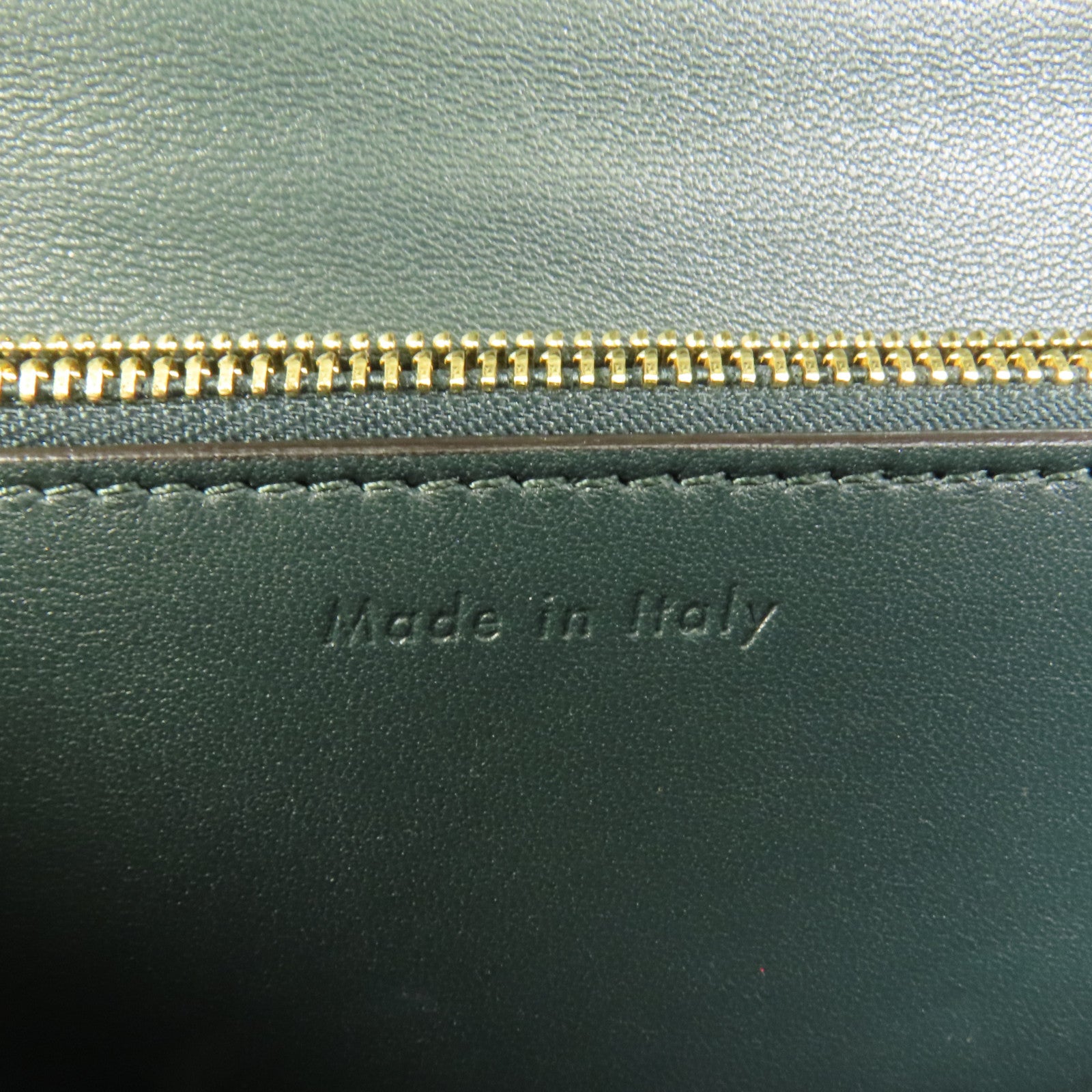 CELINE 牛皮皮革Classic Box Medium肩背袋