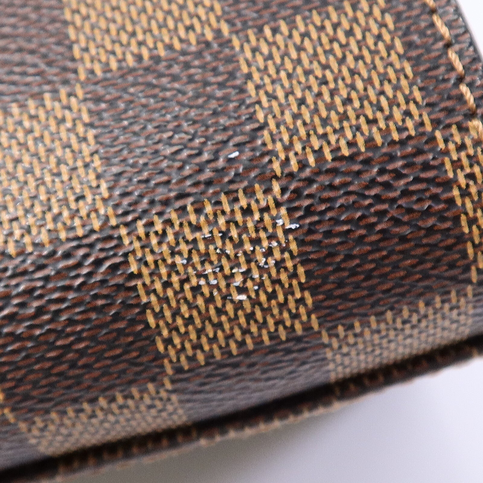 LOUIS VUITTON Damier Triana金扣手挽袋