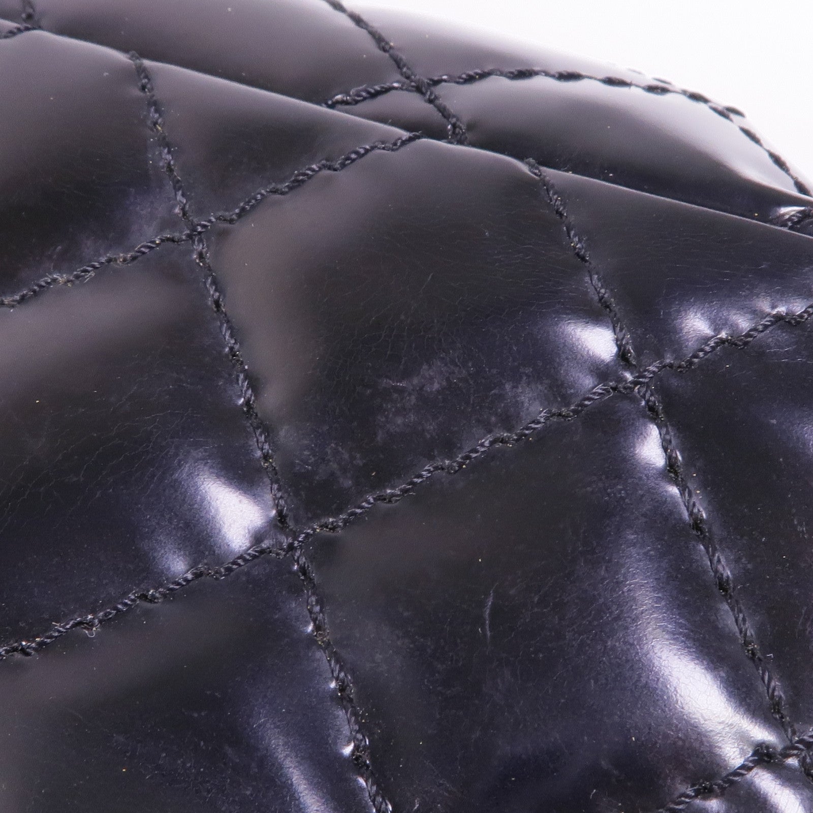 CHANEL 漆皮皮革Chain Shoulder金扣鏈帶肩背袋