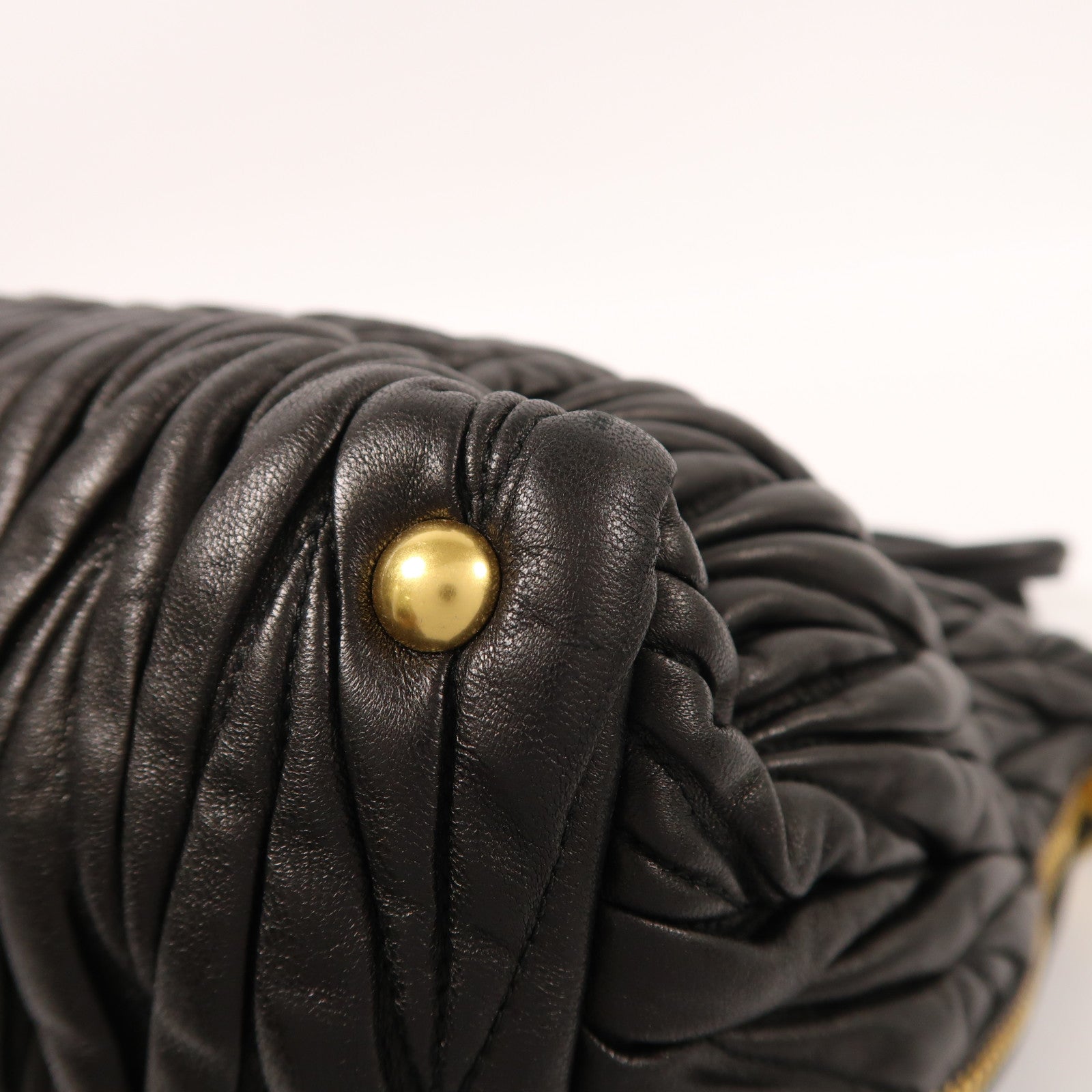 Miu Miu 羊皮皮革2 Way Shoulder金扣手挽肩背兩用袋